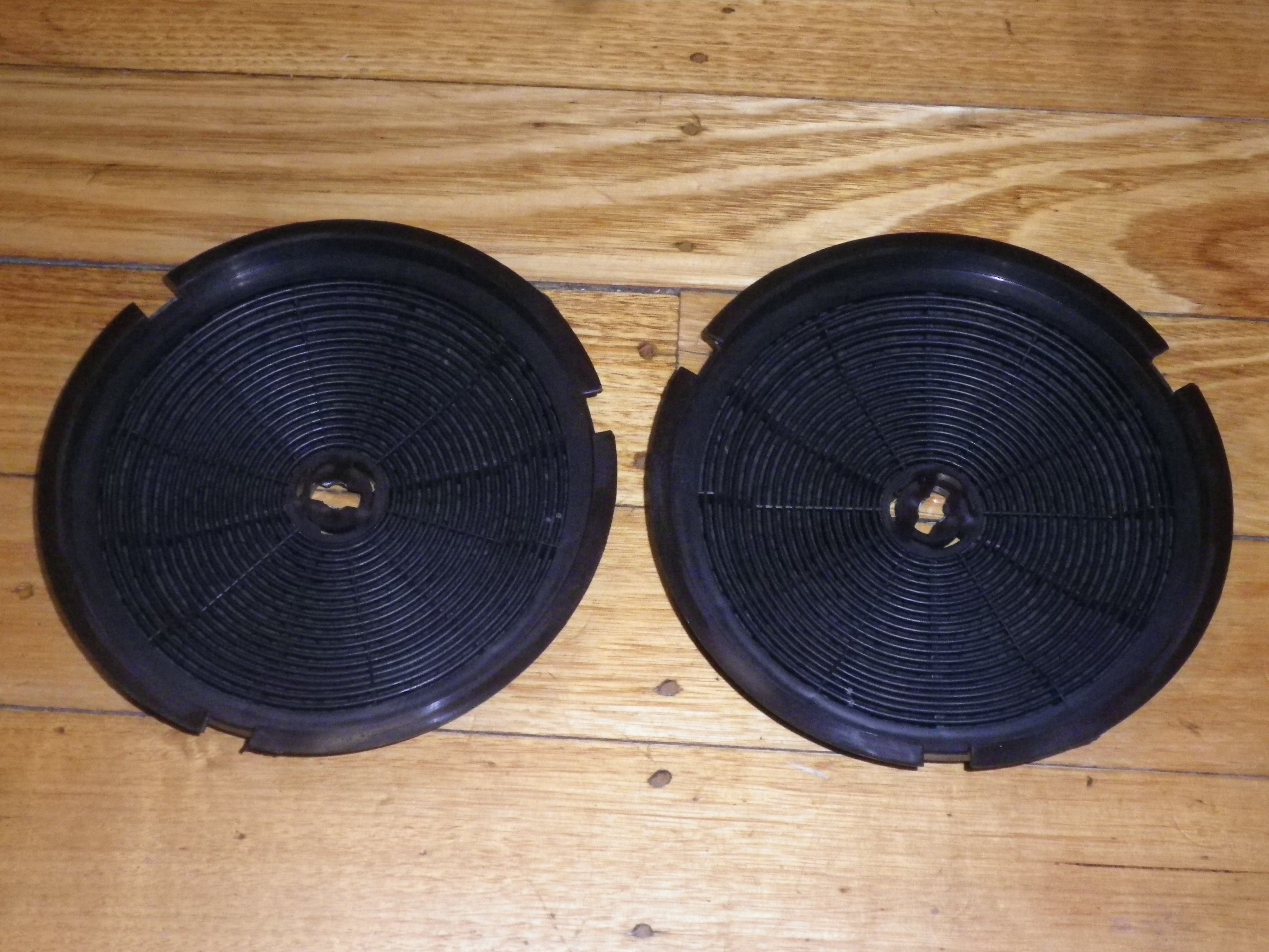 Westinghouse Compatible Round Charcoal Rangehood Filters (Pack of 2) - Part # ULX251