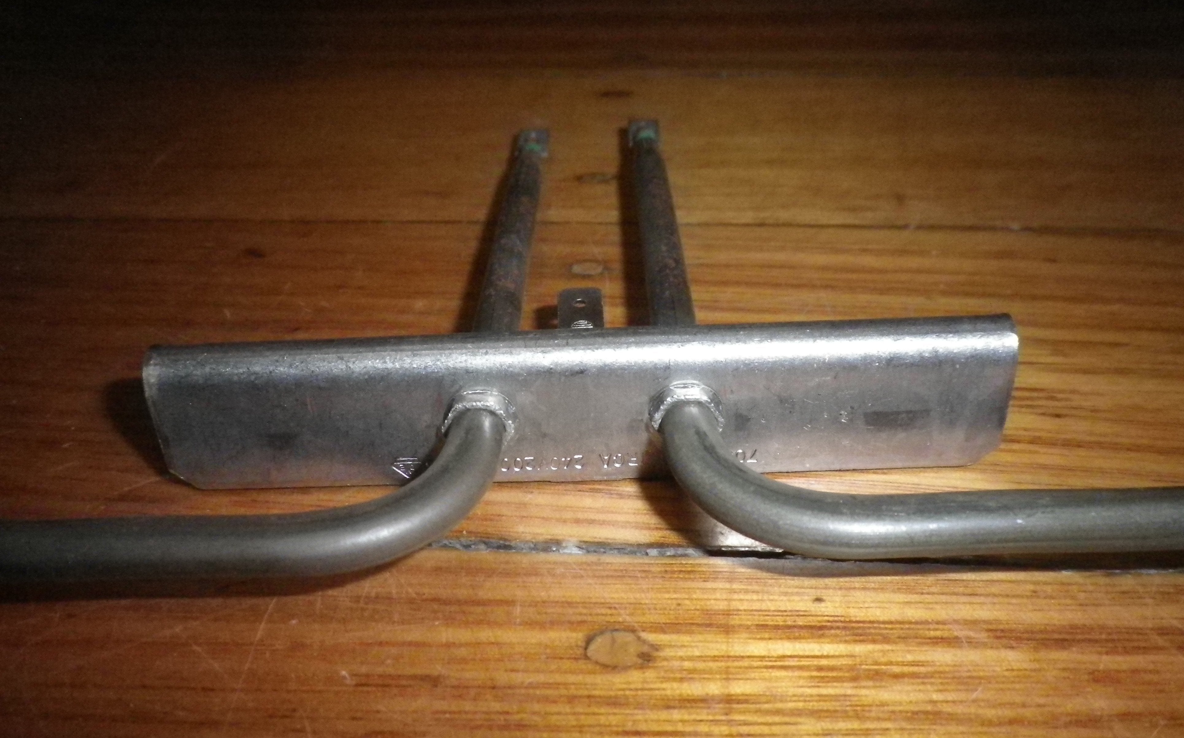 2000W Omega, Blanco, St George Upper Oven/Grill Element - Part #12570021