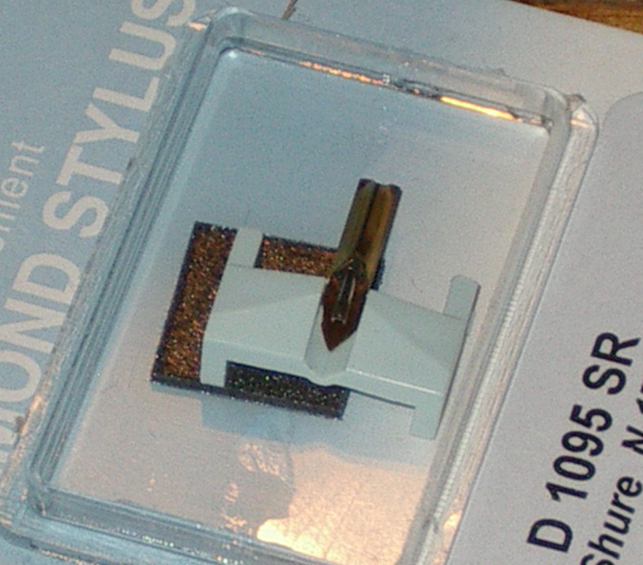 Stanfield D1095SR Stylus Compatible with Shure N17CM Turntable