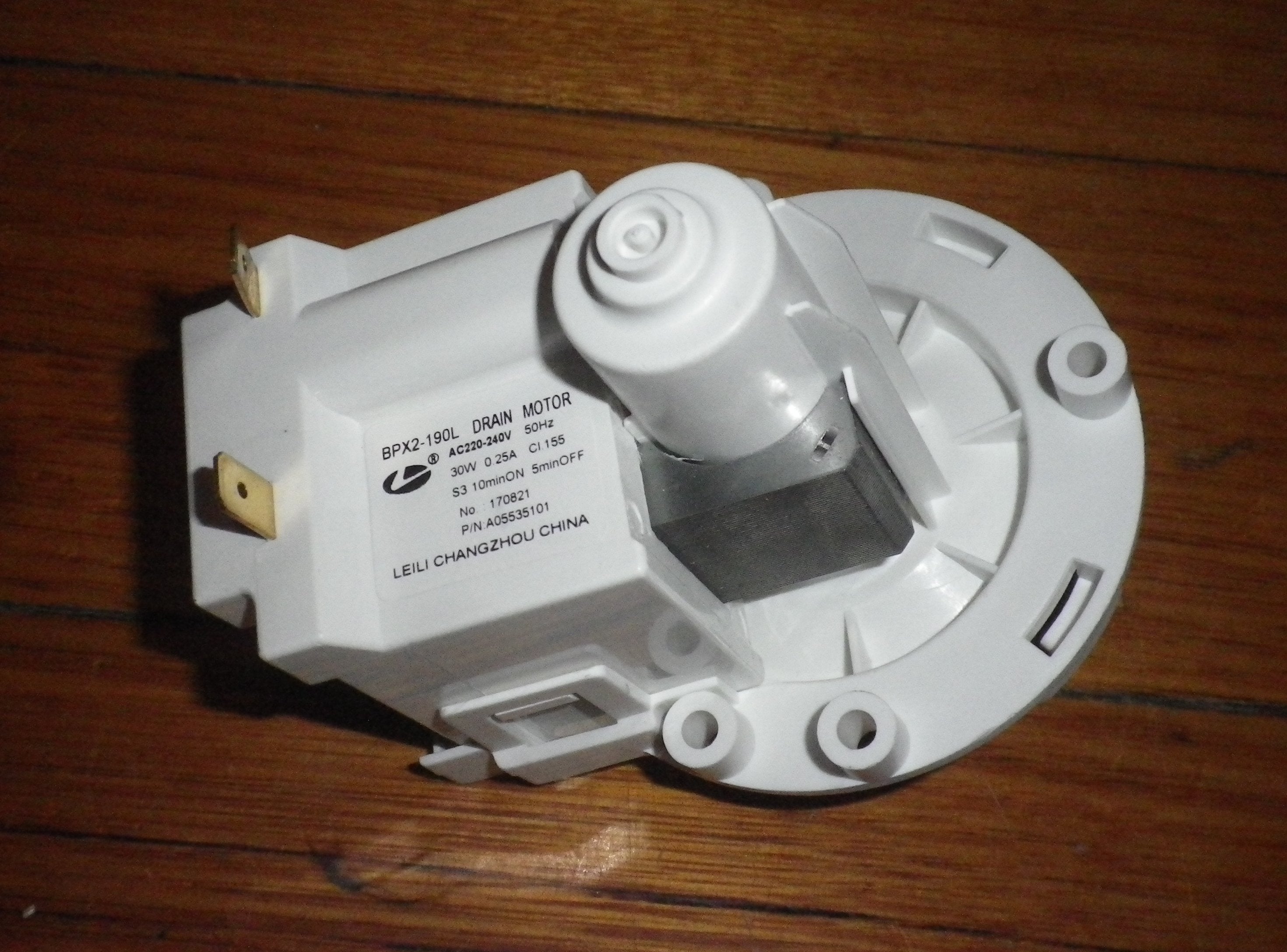 Genuine Simpson, Westinghouse Washing Machine Magnetic Drain Pump Motor - Replacement Part # A05535101