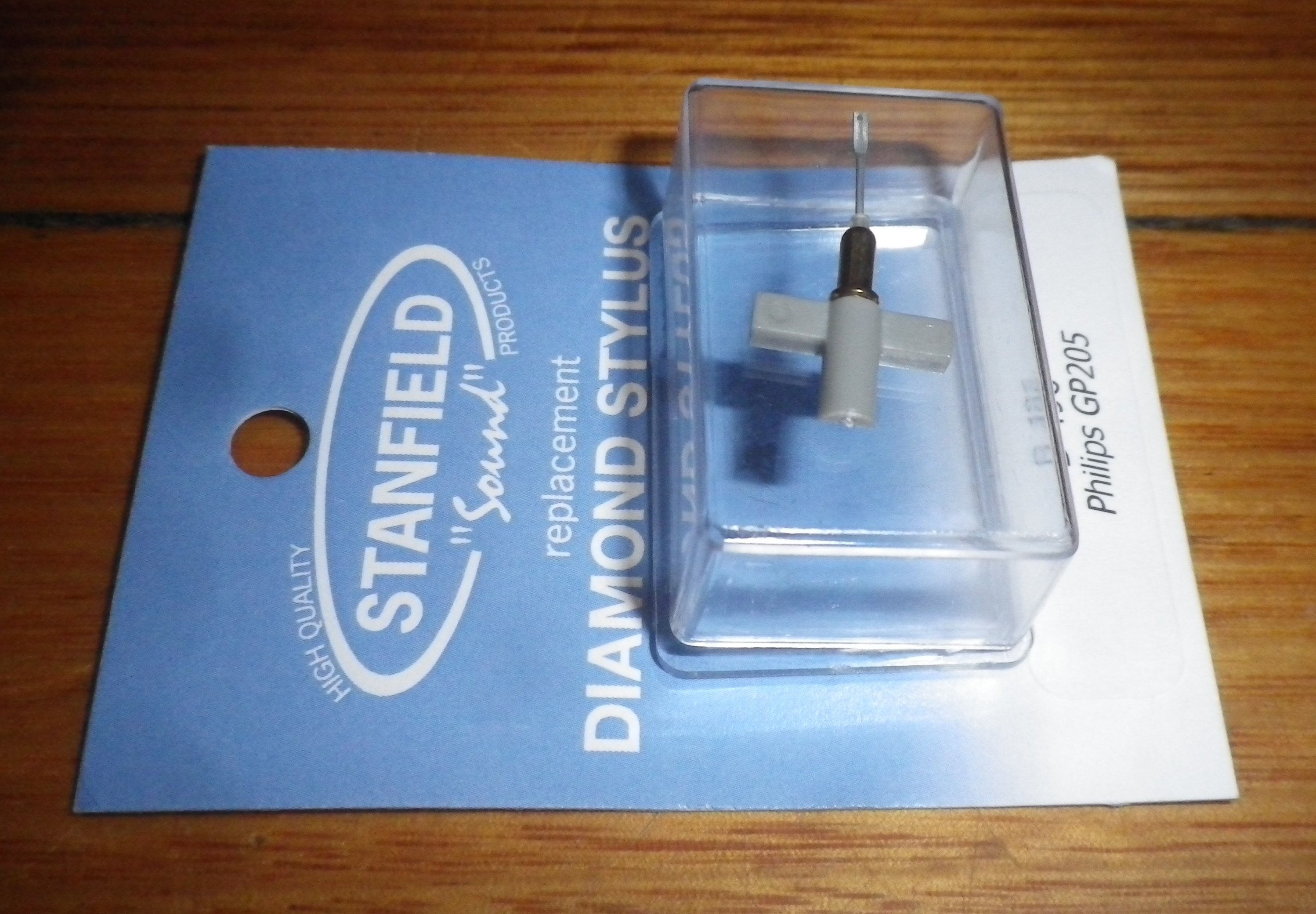 High - Quality Compatible Turntable Stylus for Philips GP204 and GP205 - Part Number D496SR