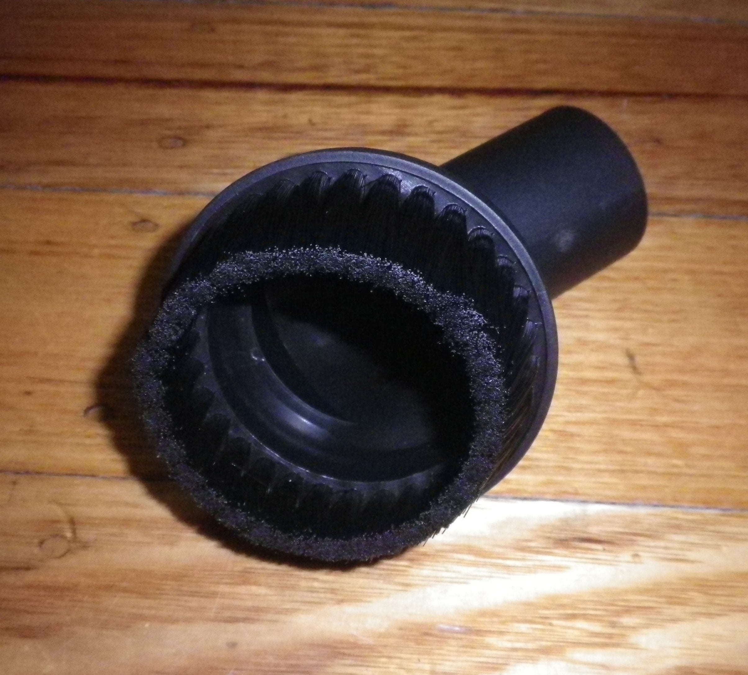 35mm Plastic Dusting Brush Compatible with Panasonic, Miele, Samsung - Part # DBB035