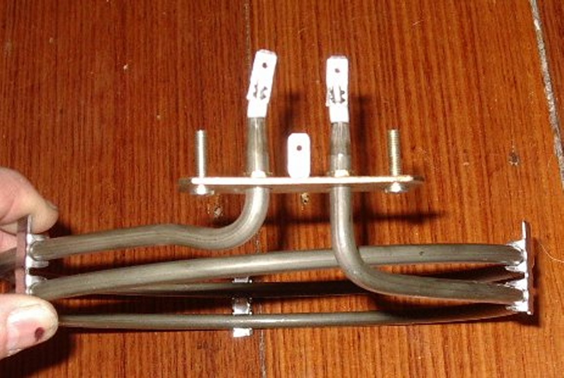 2200-Watt Fan Forced Oven Heating Element - Smeg & Omega Compatible Part # SE111