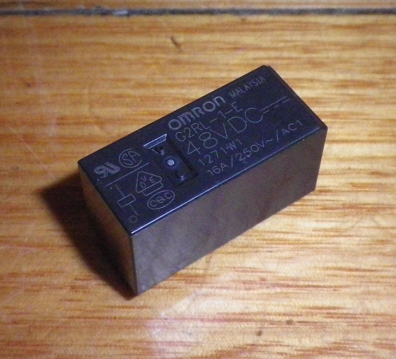 Omron 48V SPDT Relay with 240VAC, 16A Contacts - Part # G2RL-1E4-DC48