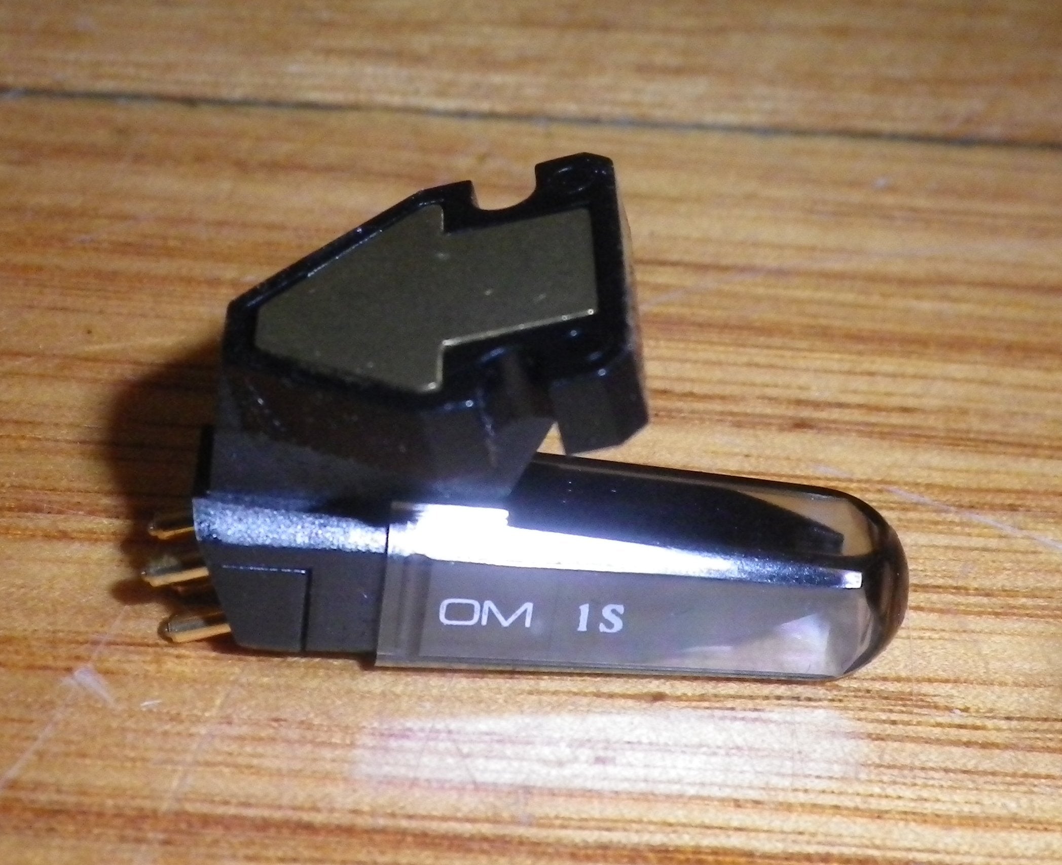 Ortofon OM1S Magnetic Cartridge in Retail Packaging