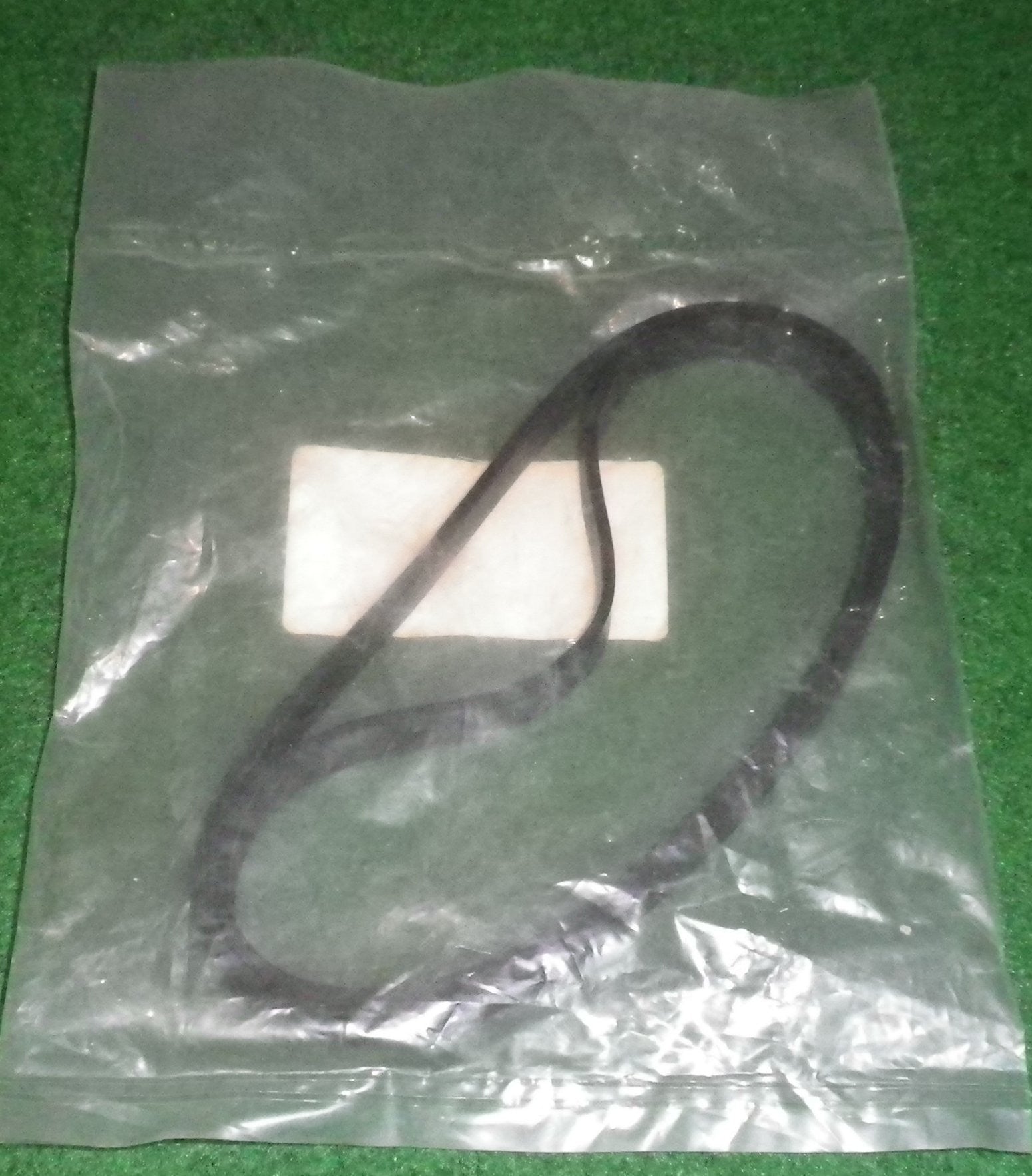 Panasonic Upright Vacuum Cleaner Agitator Brush Roller Drive Belts (Pack of 2) - Replacement Part NT0701