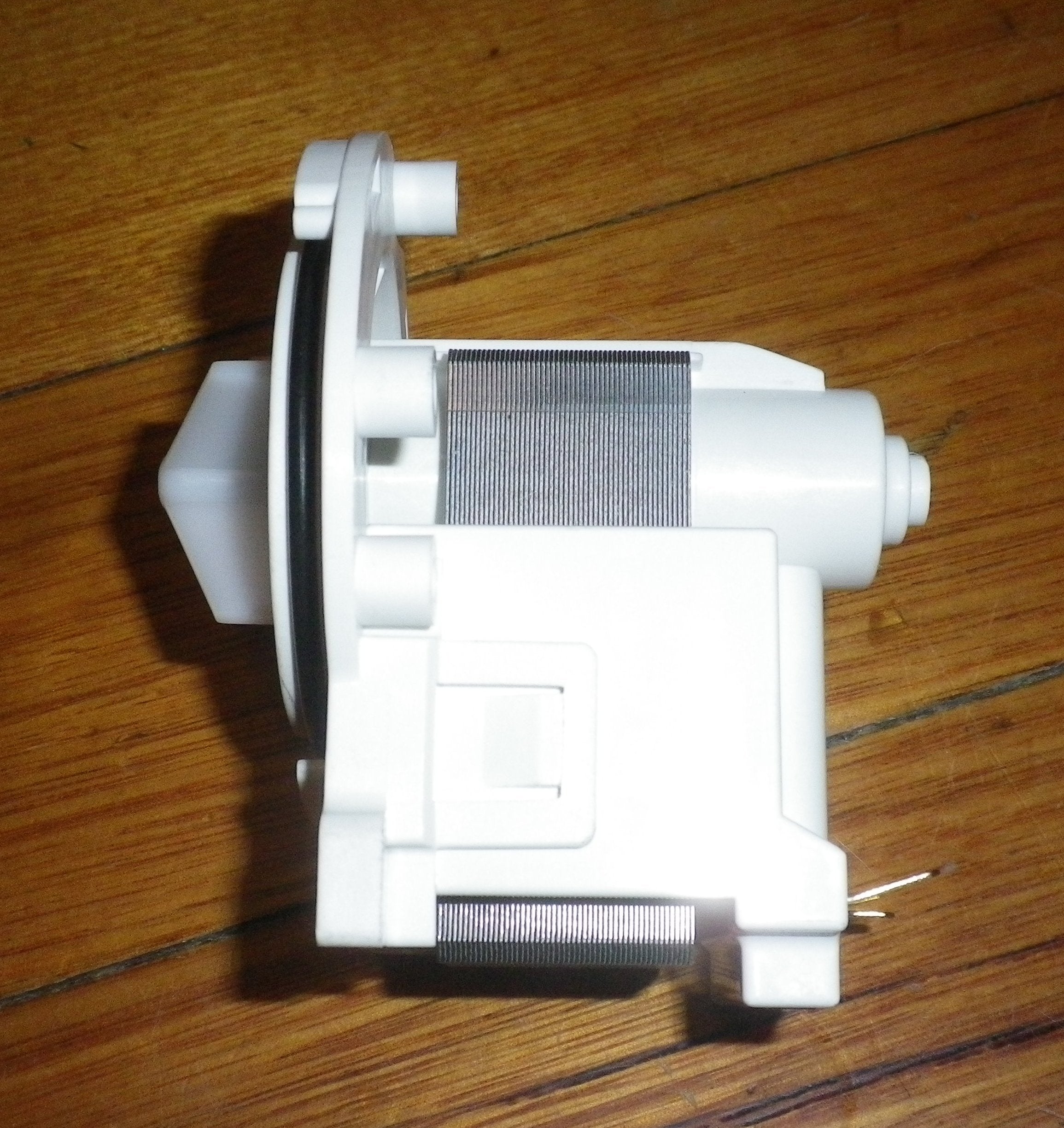 Genuine Simpson, Westinghouse Washing Machine Magnetic Drain Pump Motor - Replacement Part # A05535101