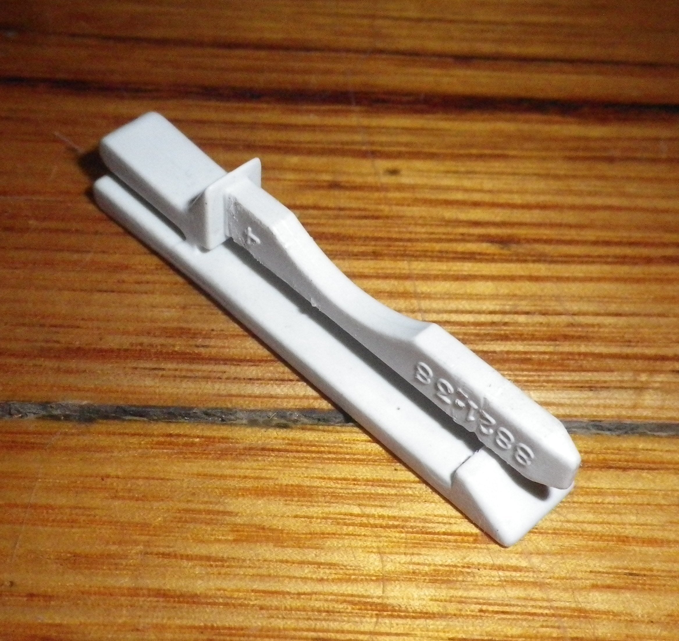 Vulcan Global Dishwasher Upper Basket Guide Rail Stopper Pin - Replacement Part C828074X