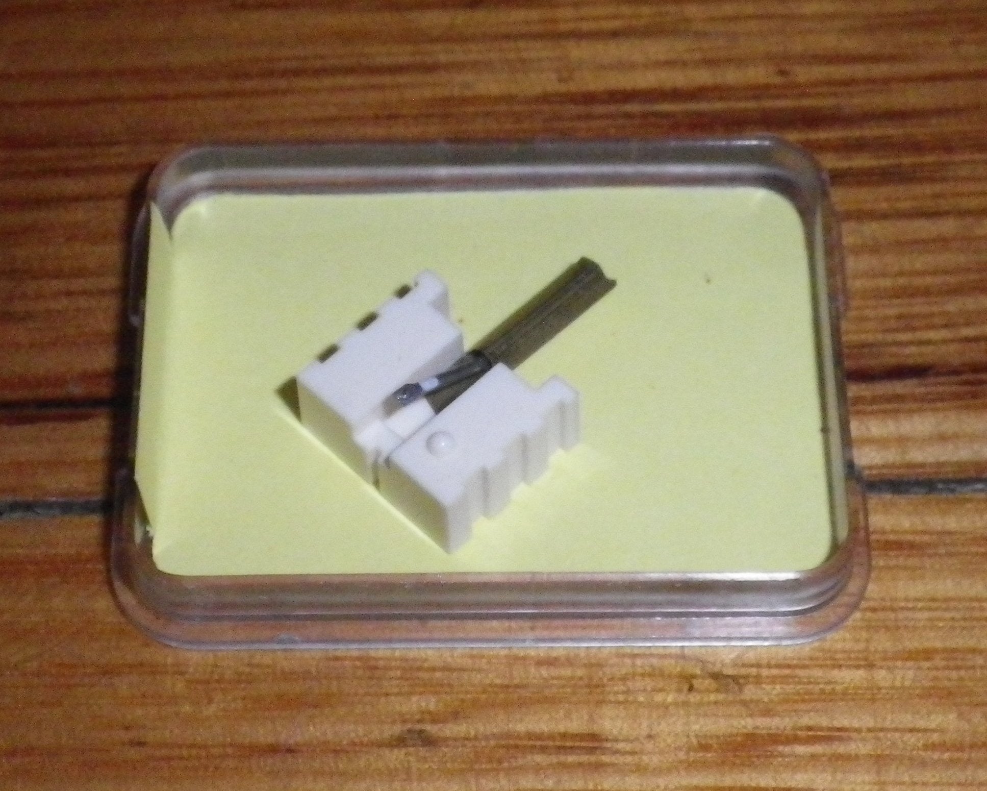High - Quality Sanyo ST5D Compatible Turntable Stylus Replacement Part # D167SR