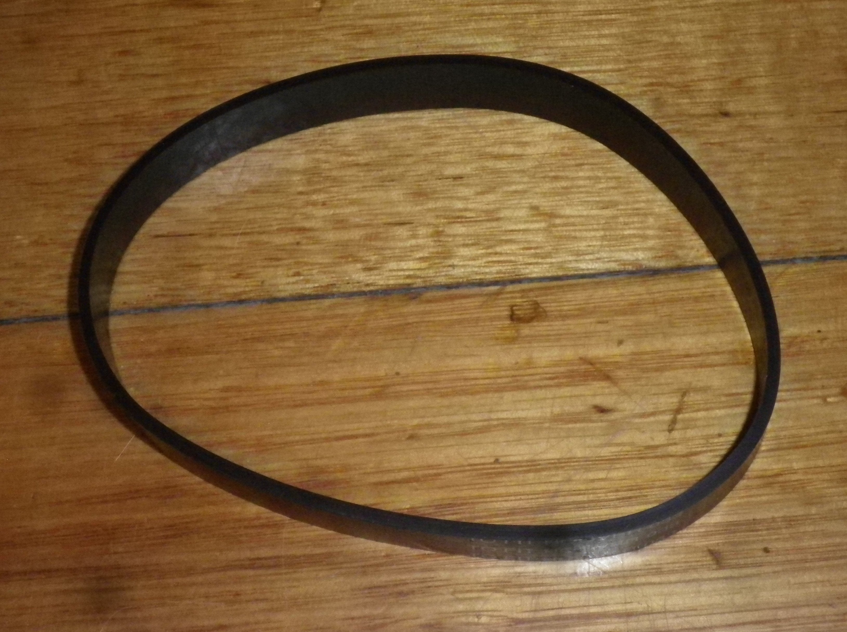 Hoover Windtunnel Agitator Brush Drive Belt - Replacement Part #38528033