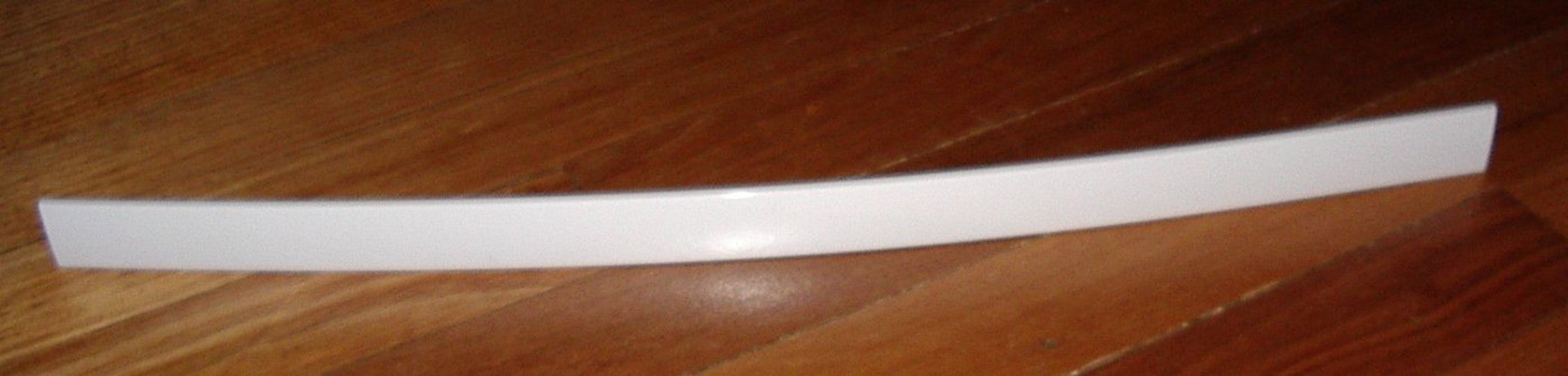 White Metal Oven & Grill Handle for Westinghouse, Chef, Simpson - Part # 0050010756