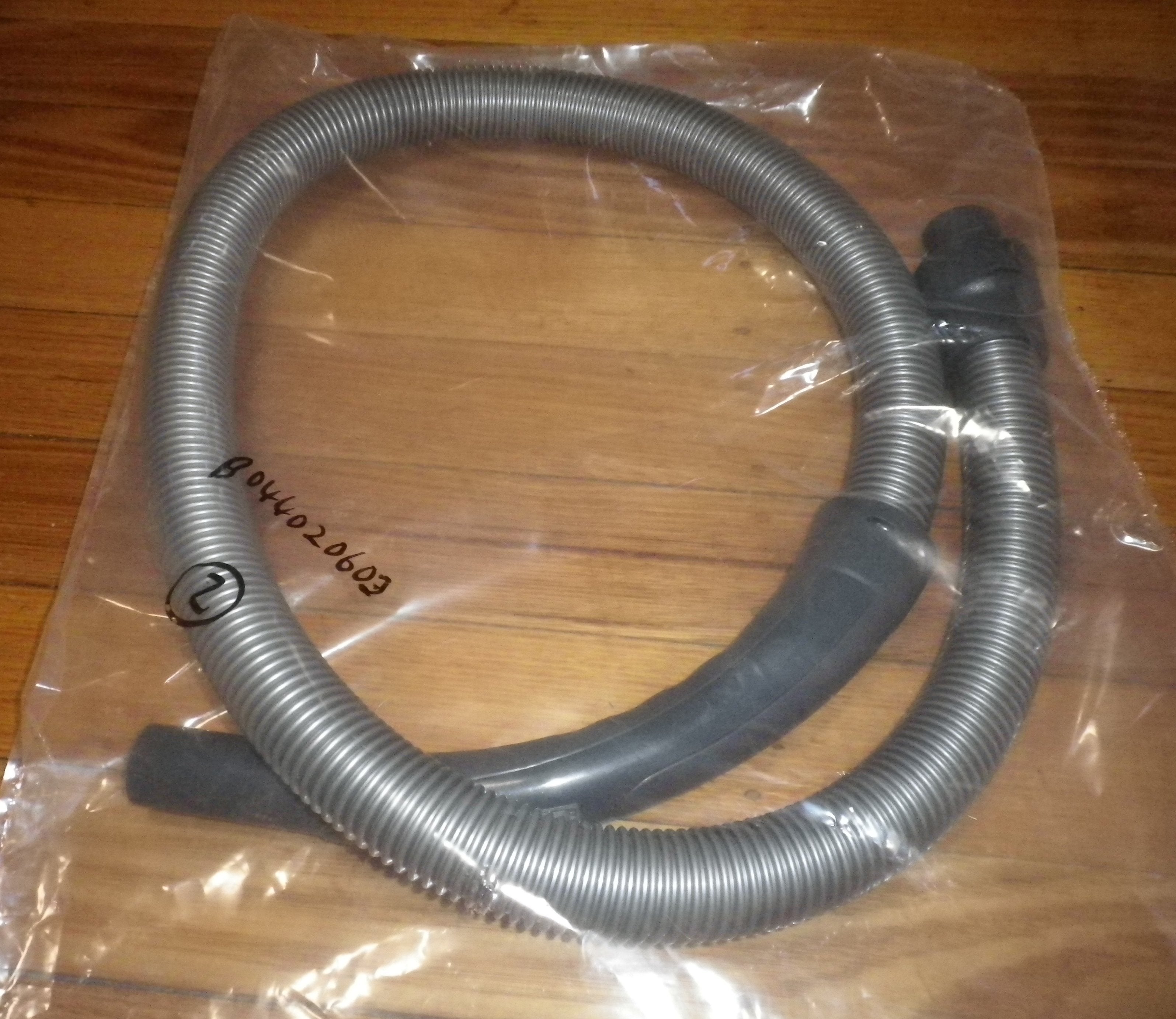 Volta Gemini U4502, U4504 High - Quality Complete Vacuum Hose - Part B0440020603
