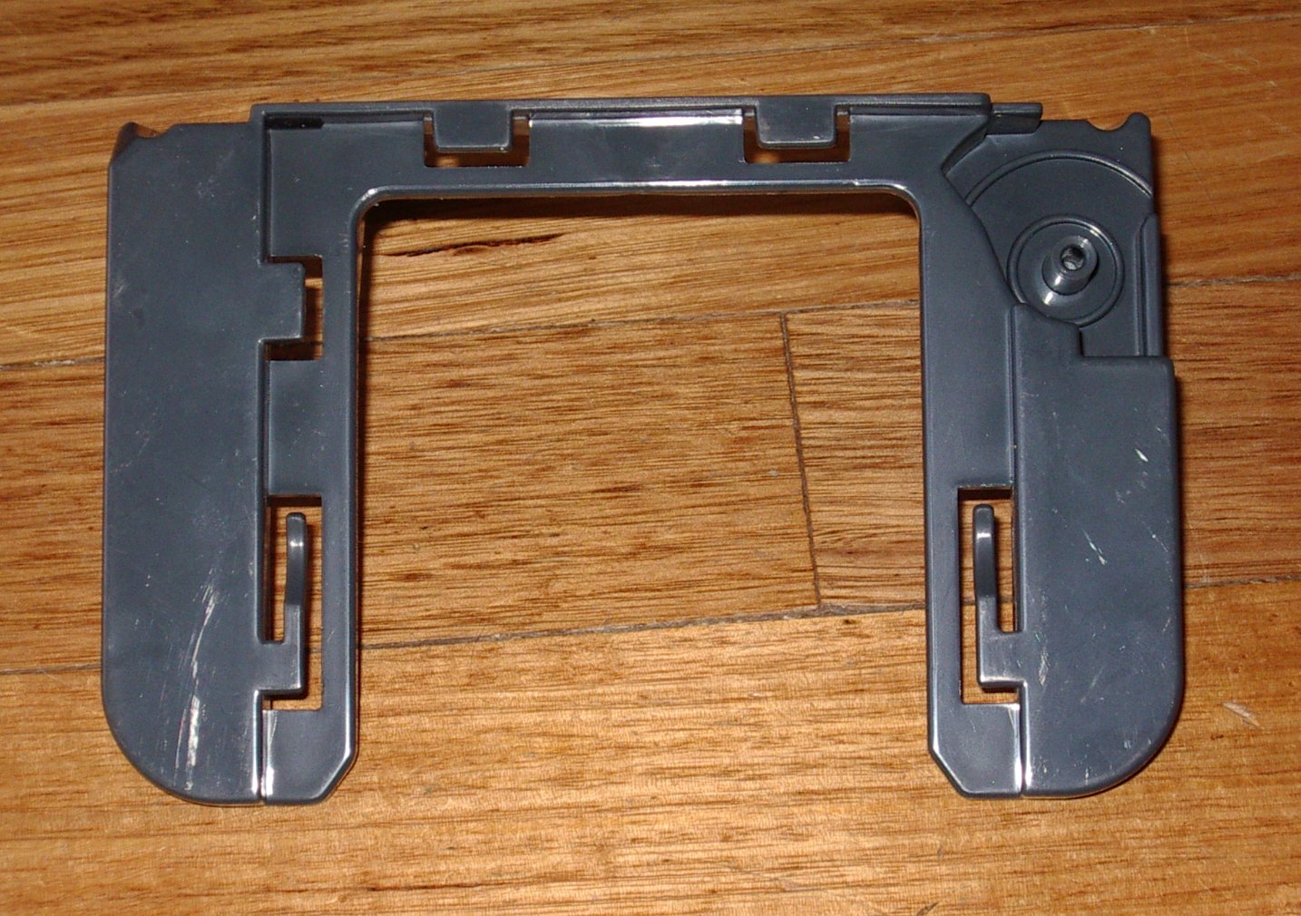 High - Quality Dust Bag Holder for Volta Gemini Gen3 U4510, Mega Gen3 U5010, and Ultima Gen3 U5011 - Part Number Q3431570233