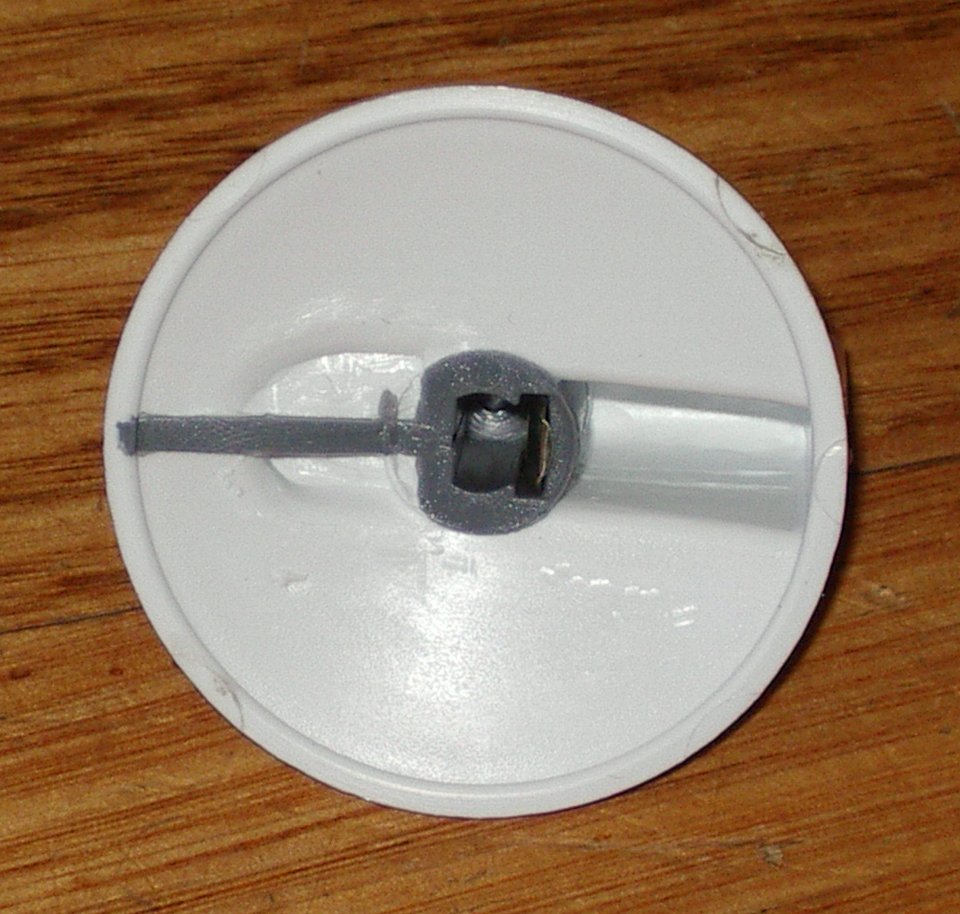 White Plastic Stove Control Knob - Simpson Nova Part # 0019007720