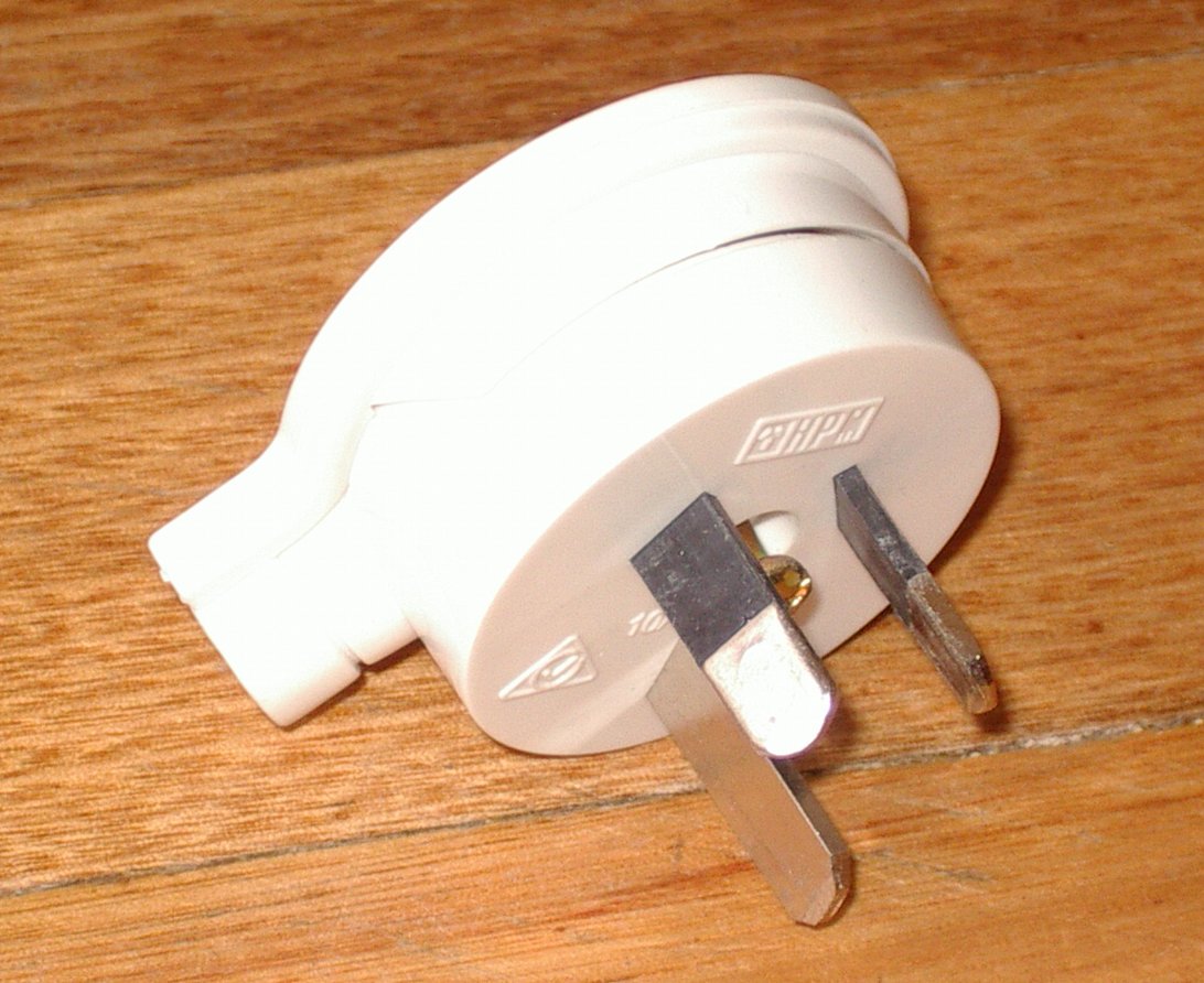 HPM White 3pin 10Amp 240V Side Entry Mains Plug Top - Part # ACP410