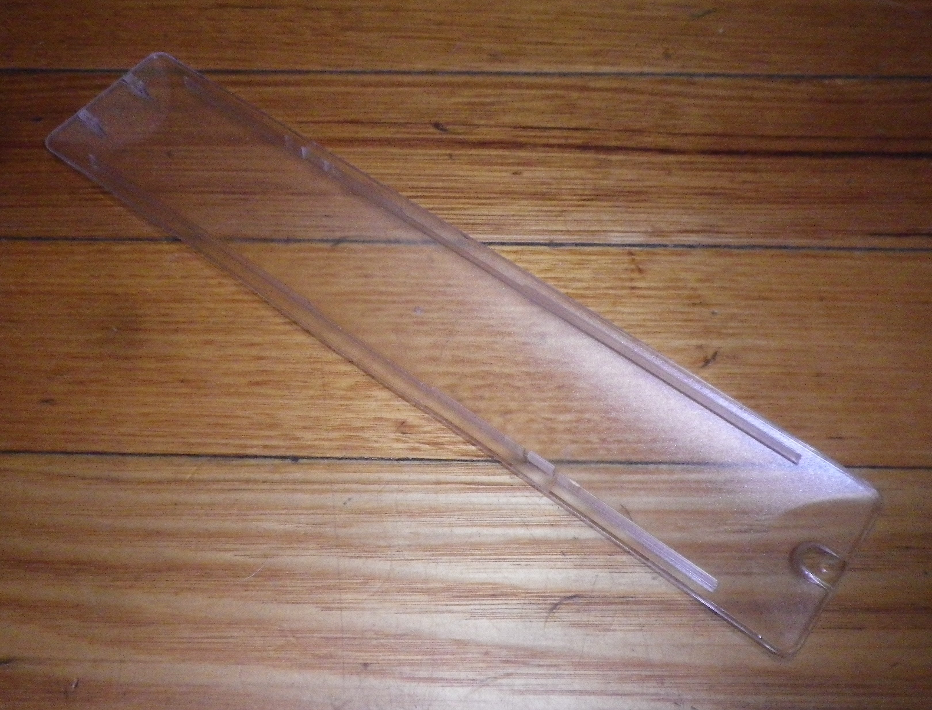 Omega Rangehood Plastic Light Cover/Diffuser - Part # 03294757
