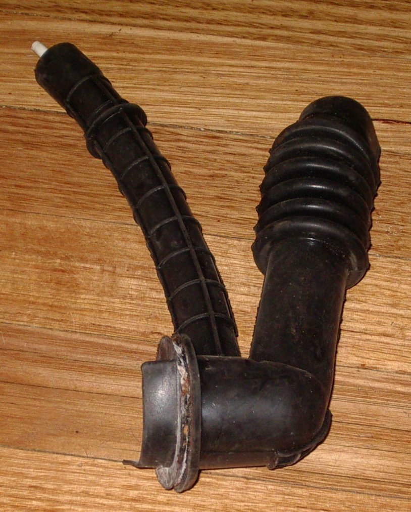 Pre-owned Whirlpool, Merloni Washer/Dryer Sump Hose - Part # 402010500