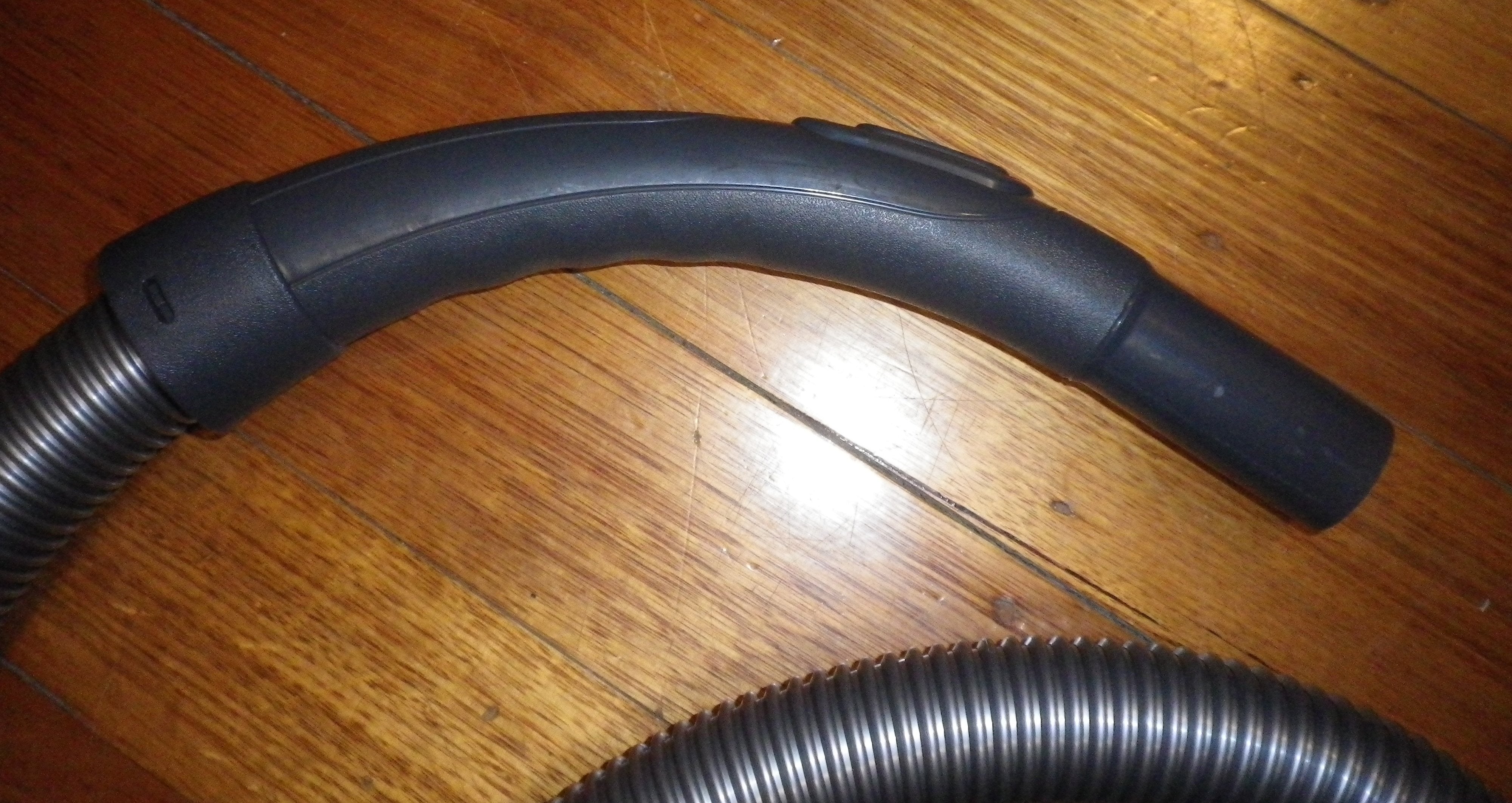 Volta Pulsar Power U4503 and U4505 Full-Set Vacuum Cleaner Hose - Replacement Part # B0430020603