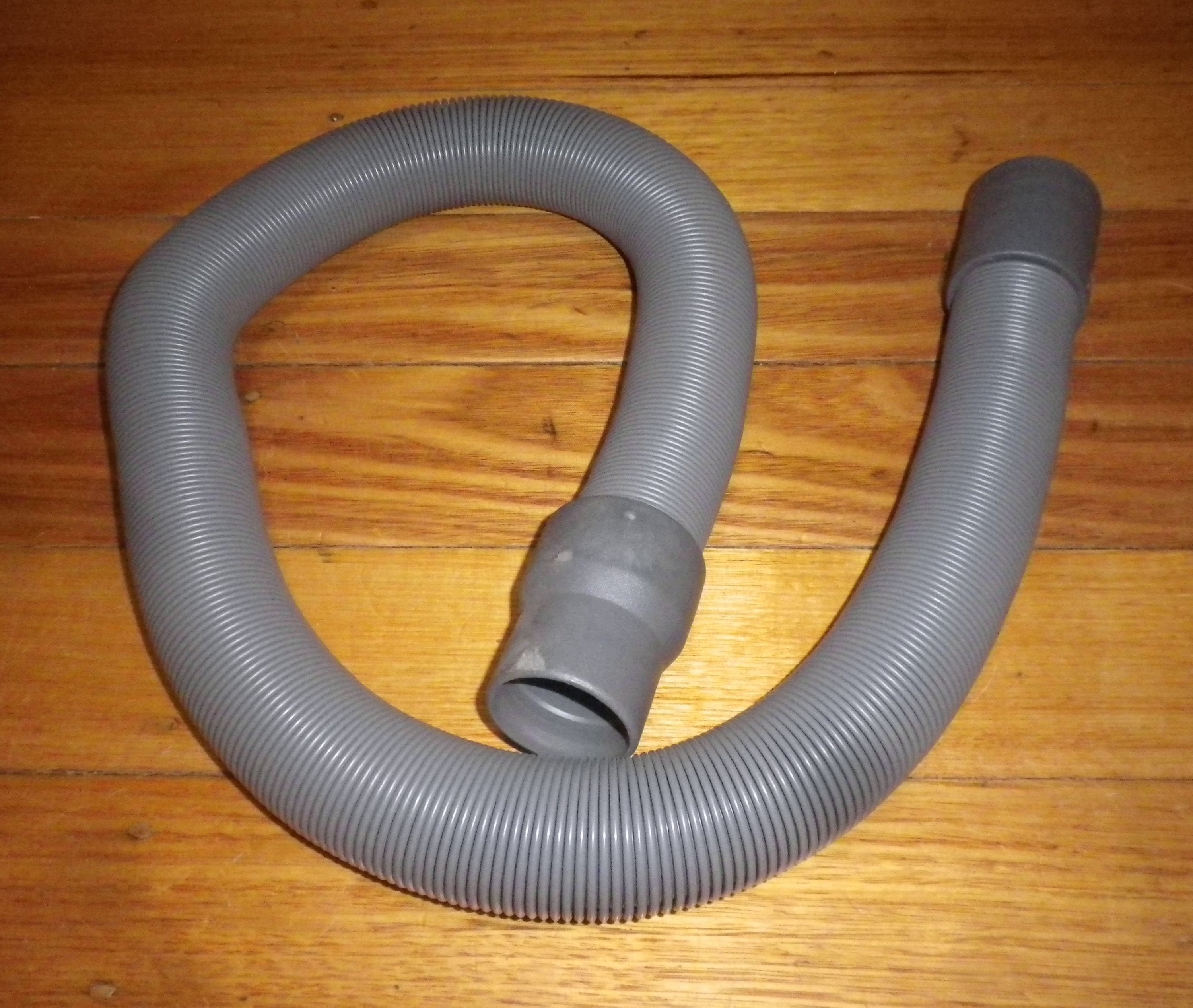 Volta U2910 Highlight Vacuum Cleaner Replacement Hose - Part Number A1100370031R