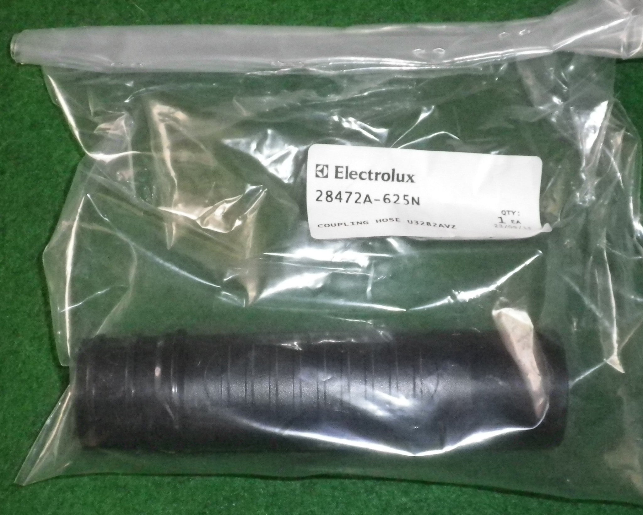 Volta PetLover U3282AVZ Vacuum Cleaner Hose End Coupling Replacement Part # 28472A - 625N for Enhanced Cleaning