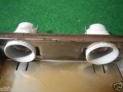 Pre-owned Bosch & Gaggenau EB140110 Rectangular Oven Lampholder - Part # 098438