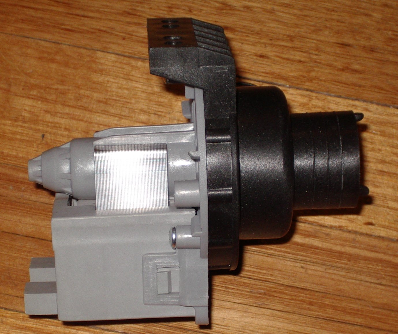 Large Base Hoover Magnetic Pump Motor for Washing Machines - Part Number UNI276