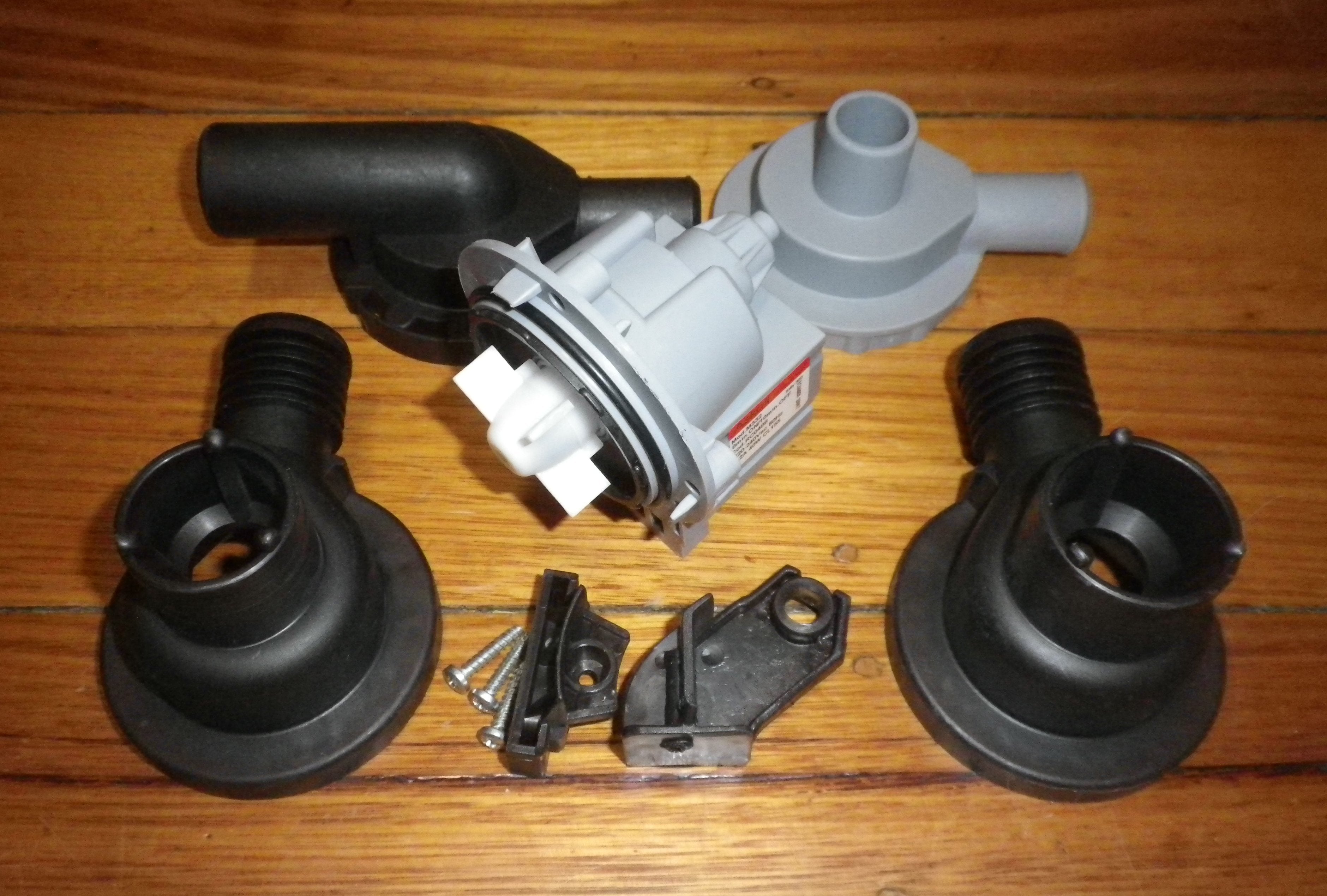 Universal Magnetic Pump Motor for Washing Machines with Four Adaptors - Part Number UNI011-4