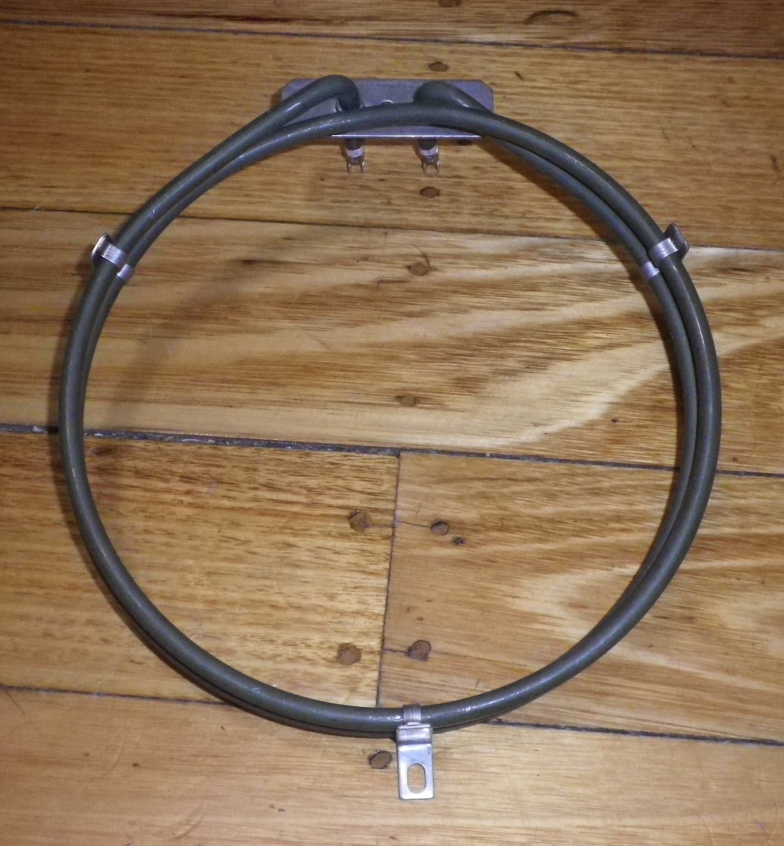 High - Power 2200 Watt Fan - Forced Oven Heating Element Compatible with Omega, Smeg, and Whirlpool Appliances - Part Number SE943