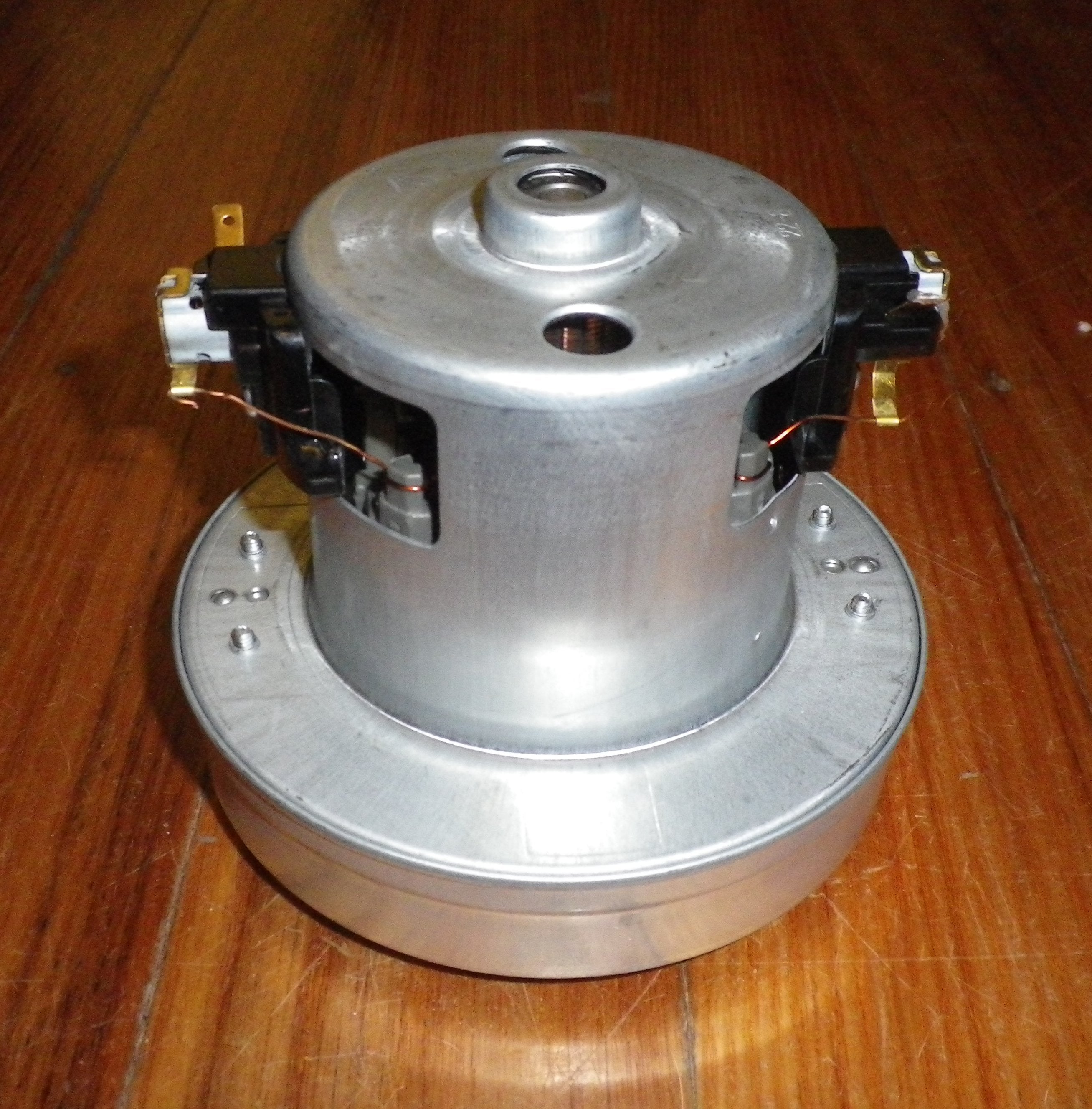 High - Performance 1400W Single - Stage Flow - Through Vacuum Motor Suitable for VBP1400 Backpack, Nilfisk GD910, GD911, Saltix 3 and More - Part # VBP1400 - 12