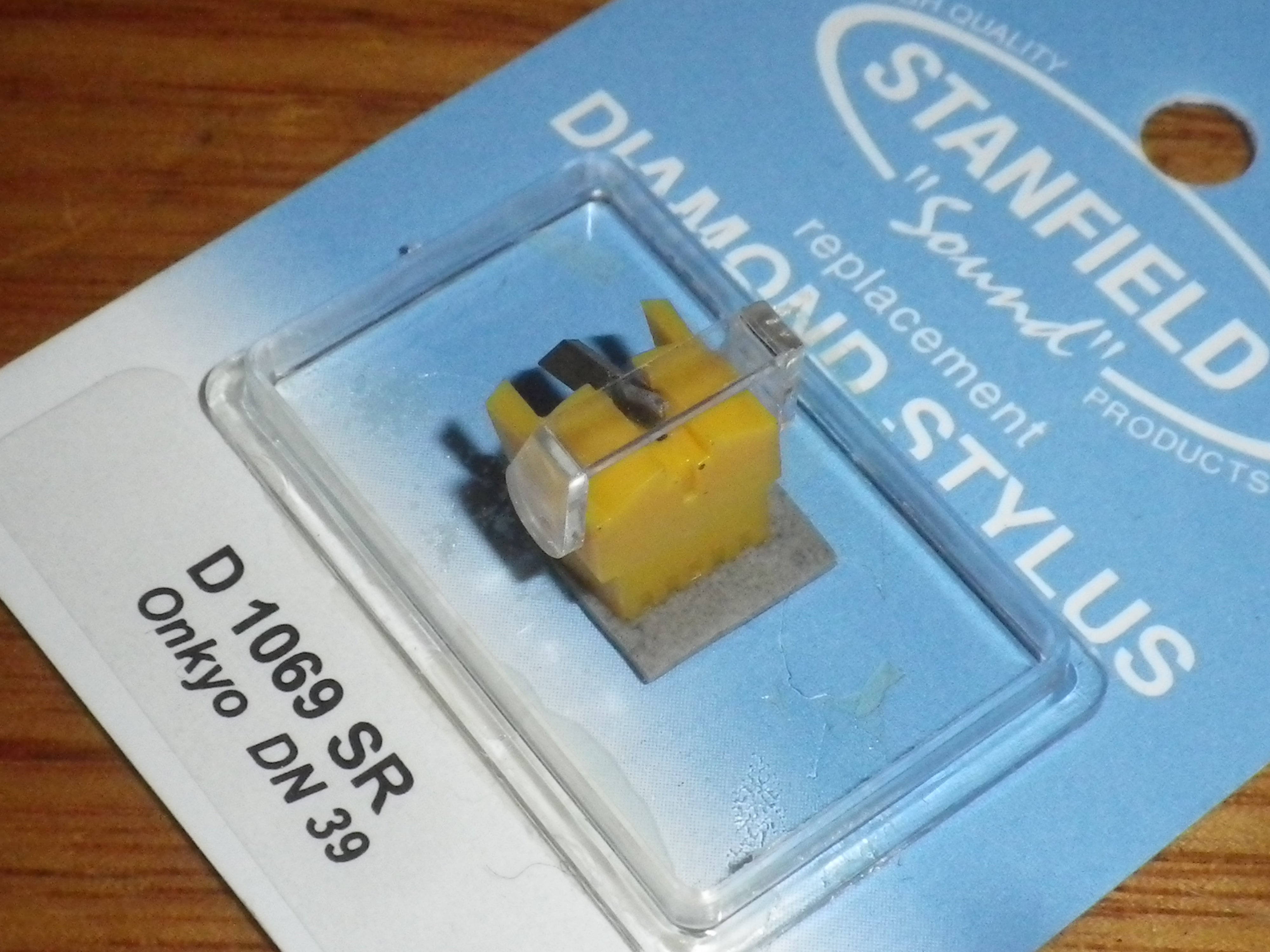 High - Quality Onkyo DN39 Compatible Turntable Stylus by Stanfield (Part No. D1069SR)