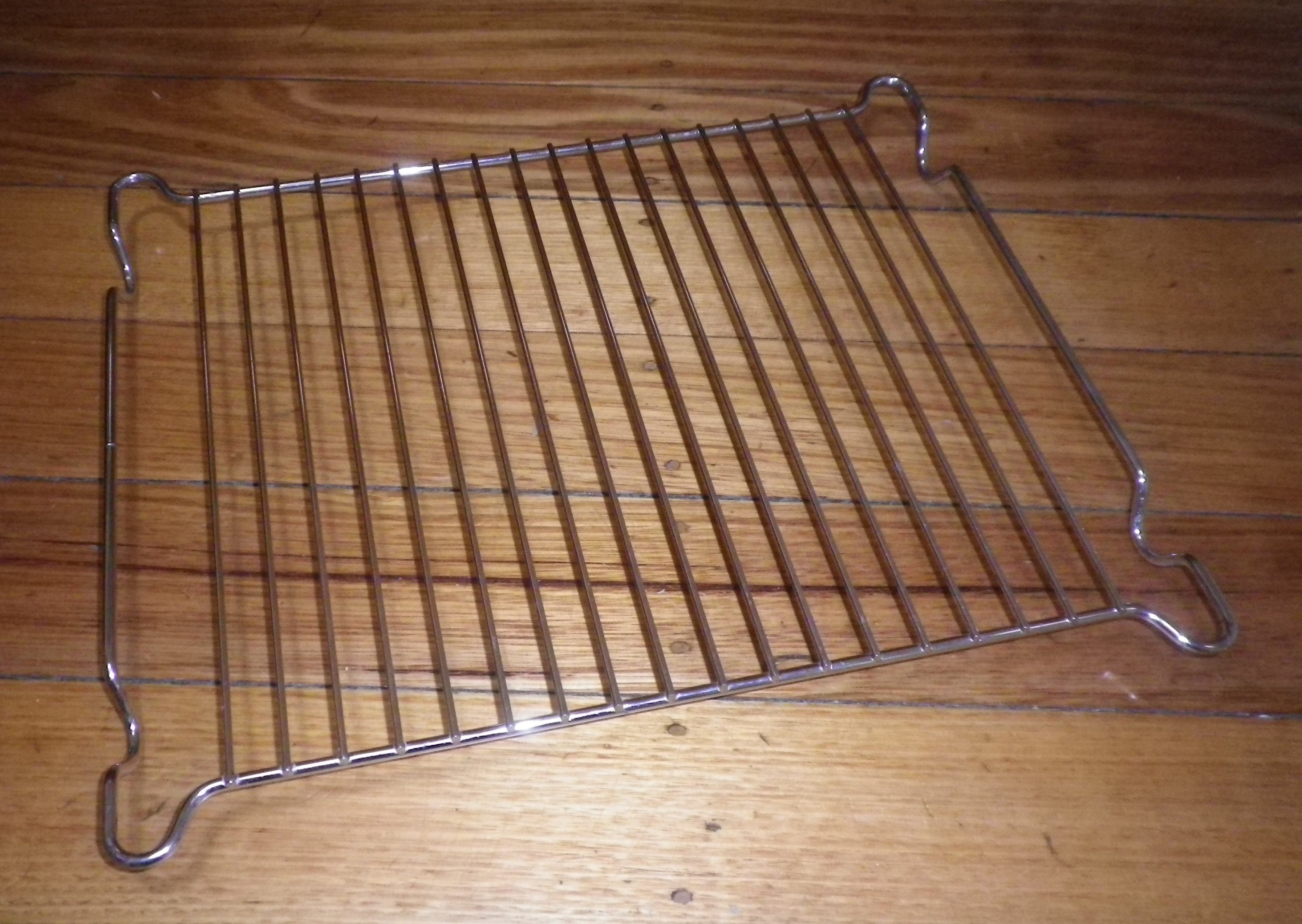 Omega Oven Grill and Baking Tray Insert - 383mm Length x 285mm Width x 23mm Height, Part Number 12200090
