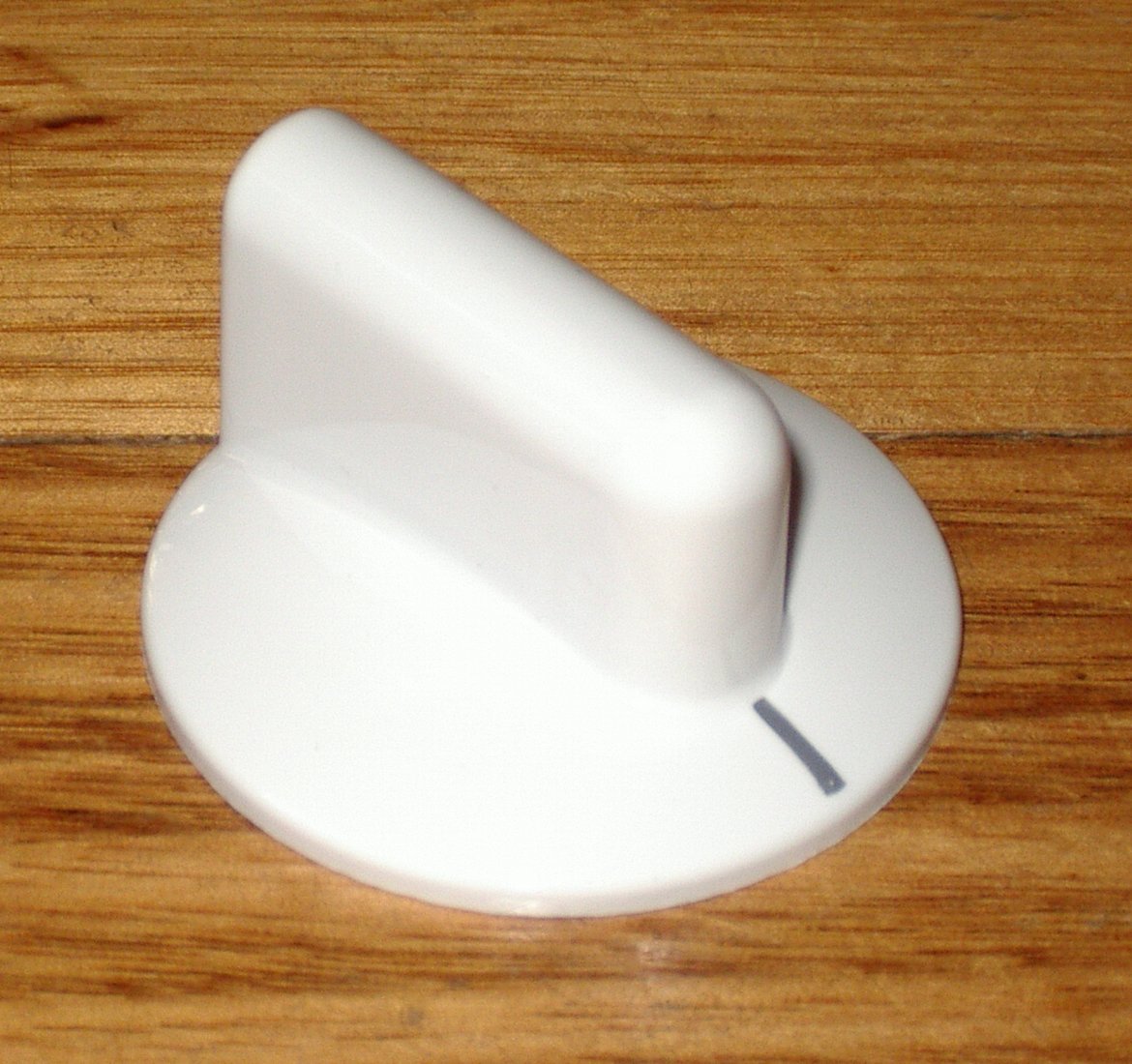 White Plastic Stove Control Knob - Simpson Nova Part # 0019007720