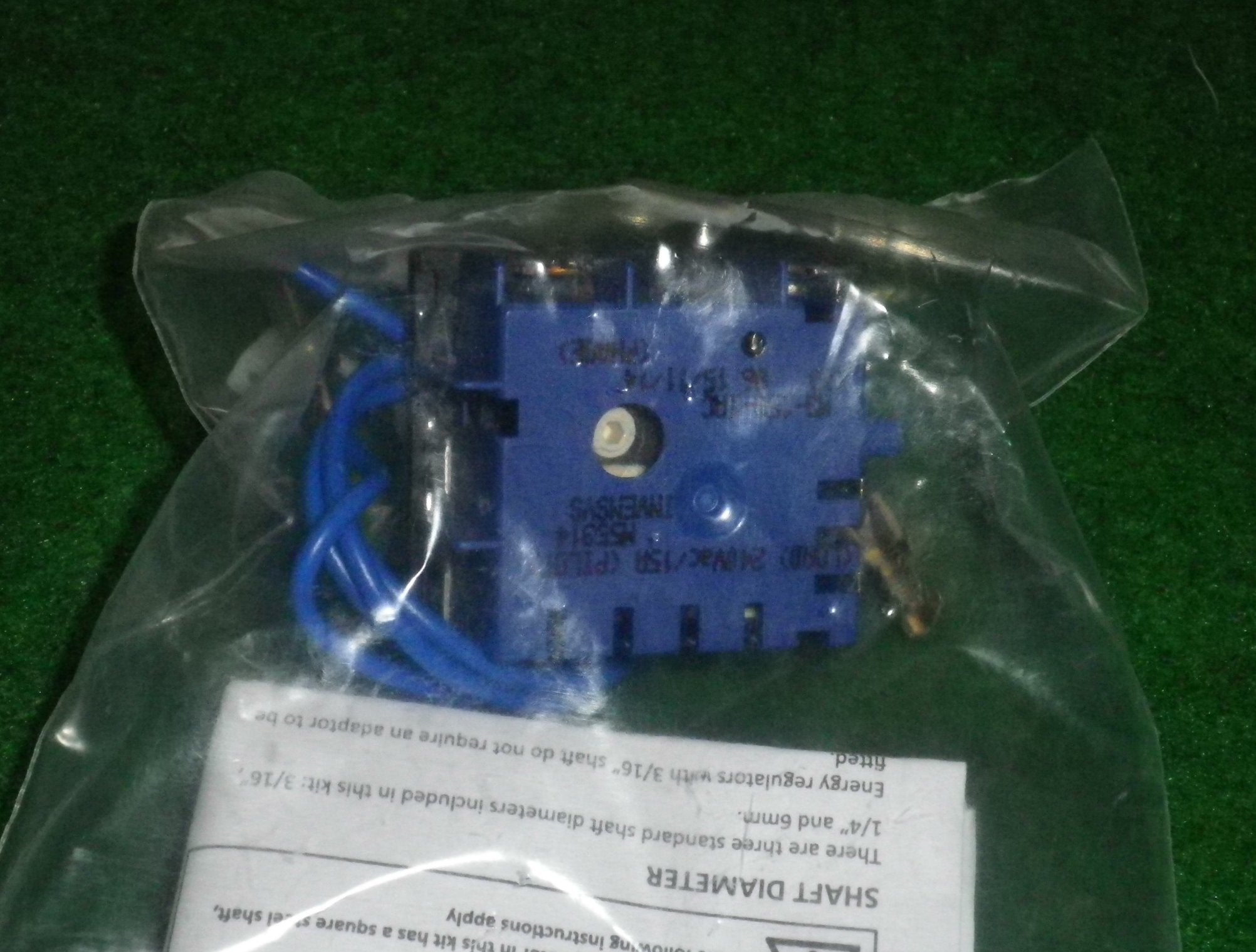 Invensys Universal Hotplate Simmerstat Control Switch - Suitable for Various Stove Models, Part No. M553-14, M3V-700K
