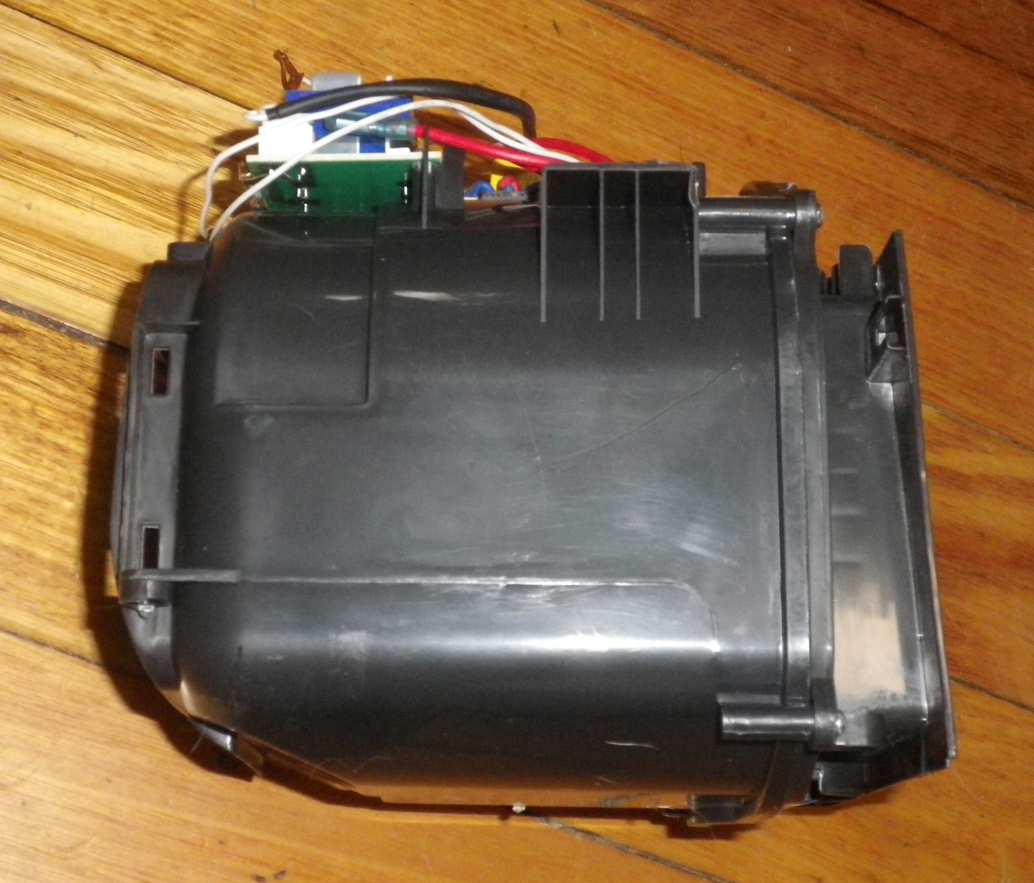 High - Performance Volta MobiMaxx U3510 1800 - Watt Vacuum Cleaner Fan Motor and Housing Assembly - Part Number B187076A401R