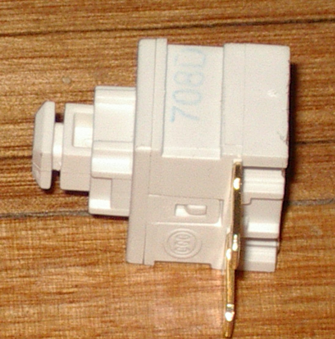 Volta Dolphin U5001 10A 250V AC Mains On-Off Switch D3017001002R