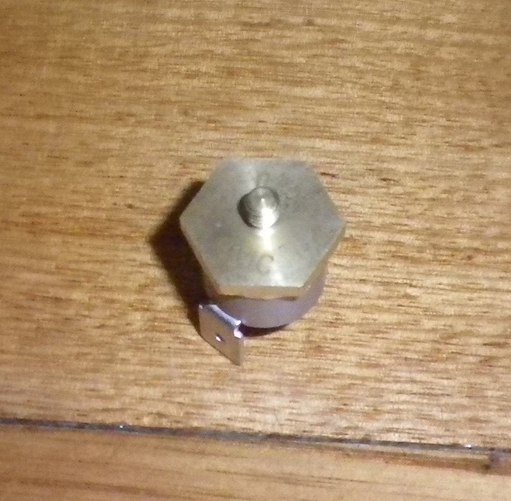 10Amp 45degC Screw-In Normally Closed Cutout Thermostat - MWT71030