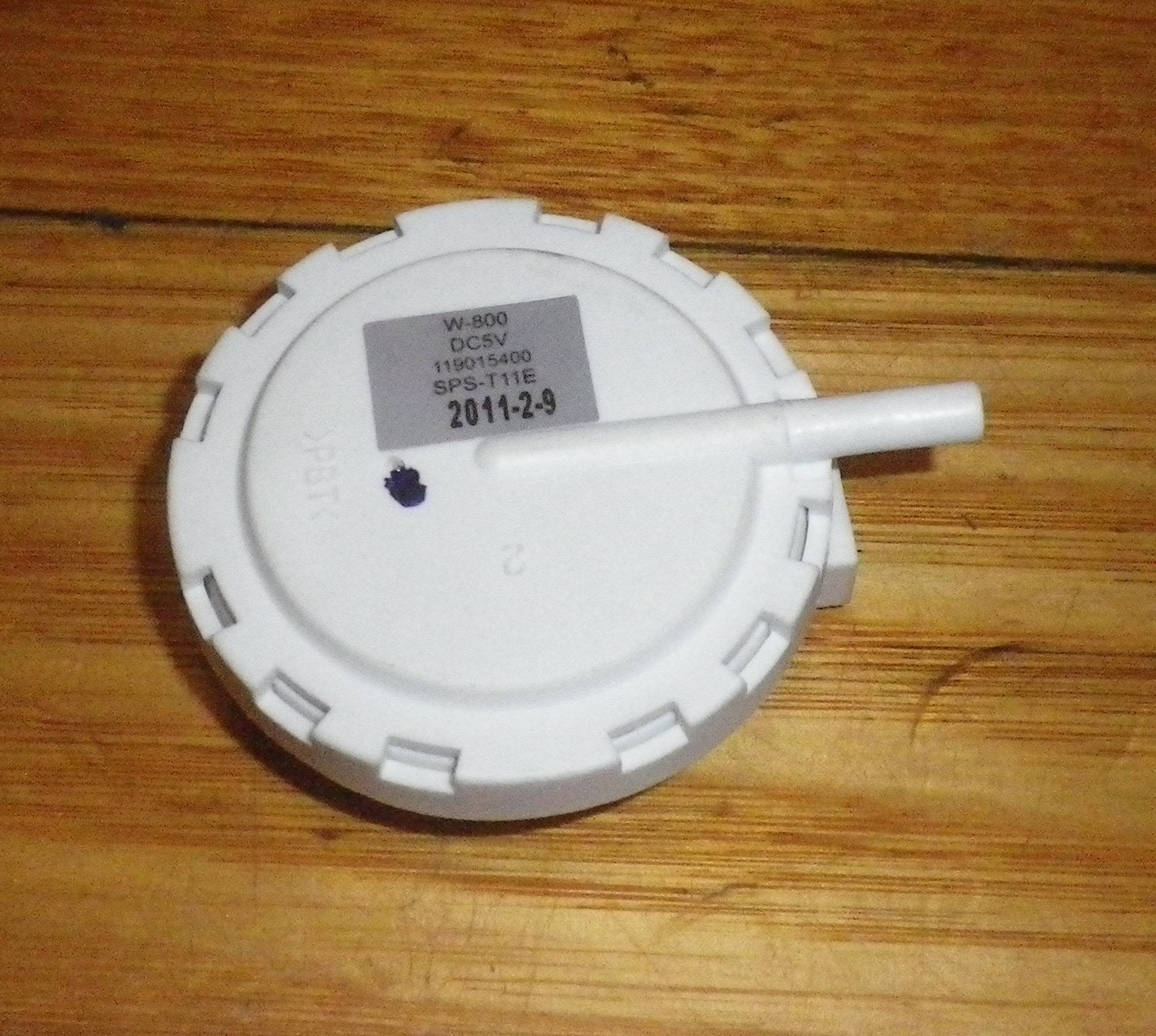 High - Quality Pressure Switch for Simpson 22S750M and Westinghouse WWT554B Top - Loading Washing Machines - Genuine Part # 0698200013