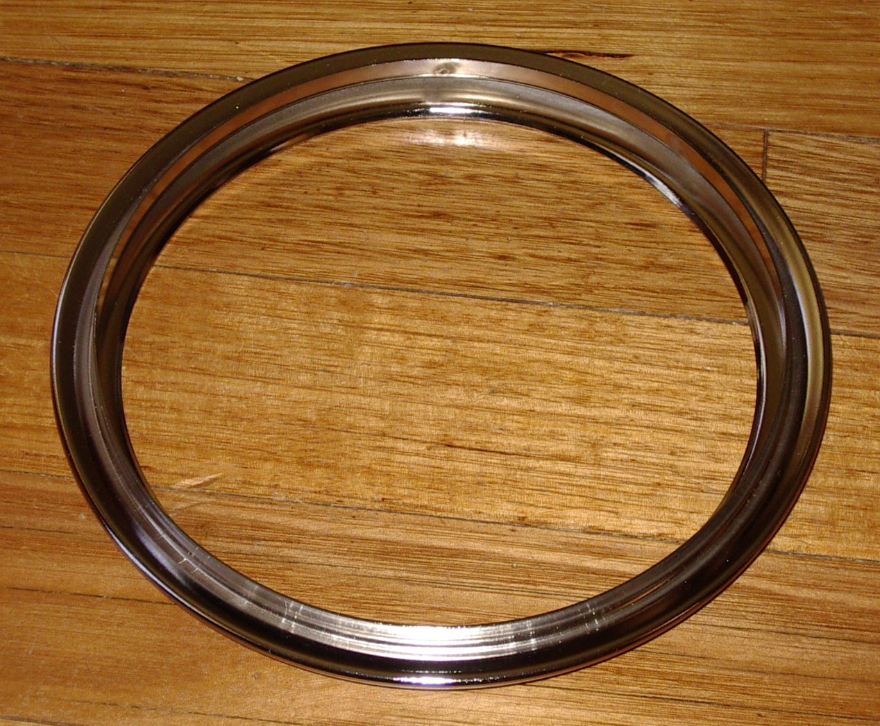 145mm Glass Top Stove Chrome Trim Ring - Part Number SE133 (Appliance Replacement Part)