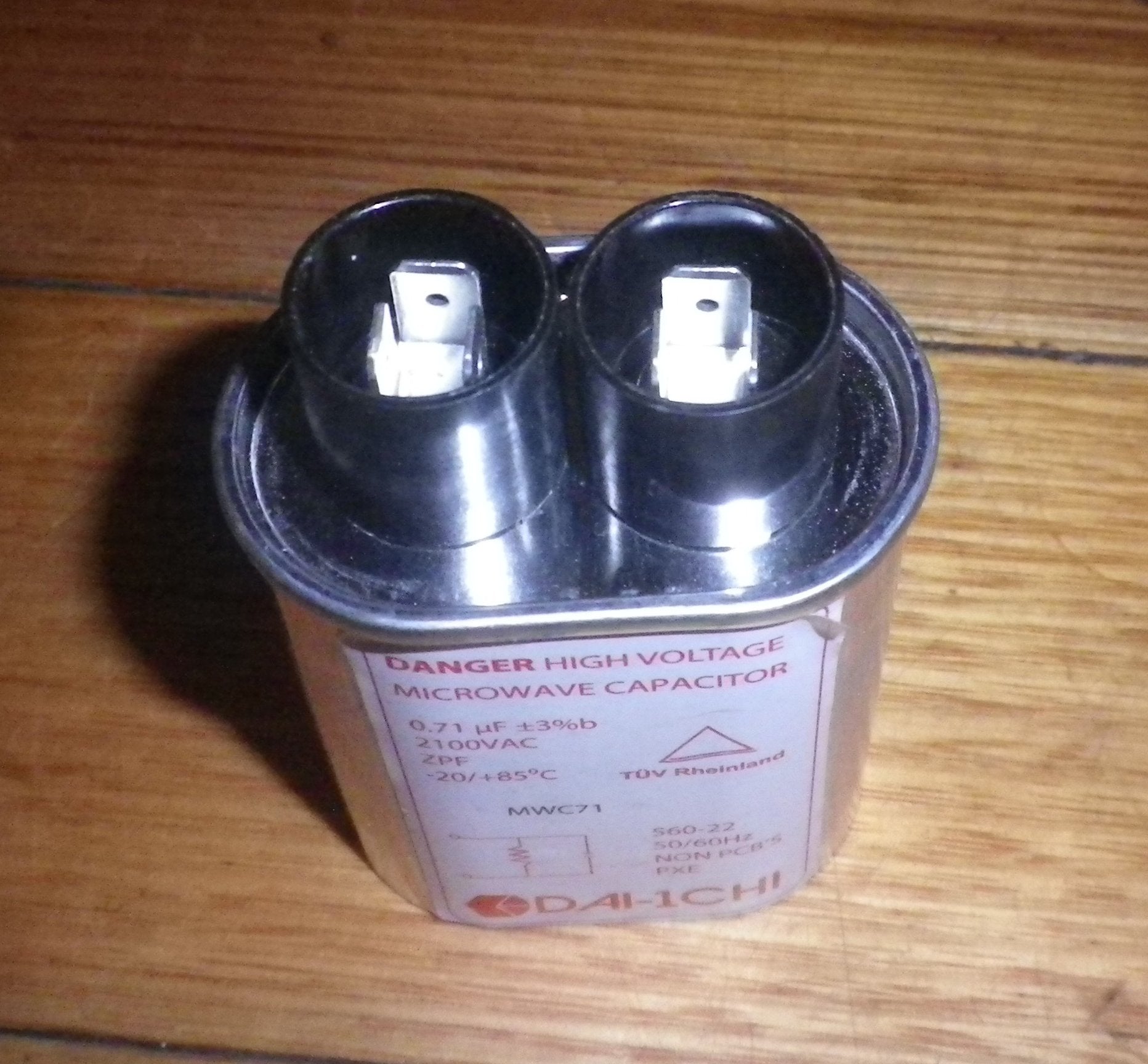Daichi 0.71MFD 2100V High Voltage Microwave Oven Capacitor - Part # MWC71