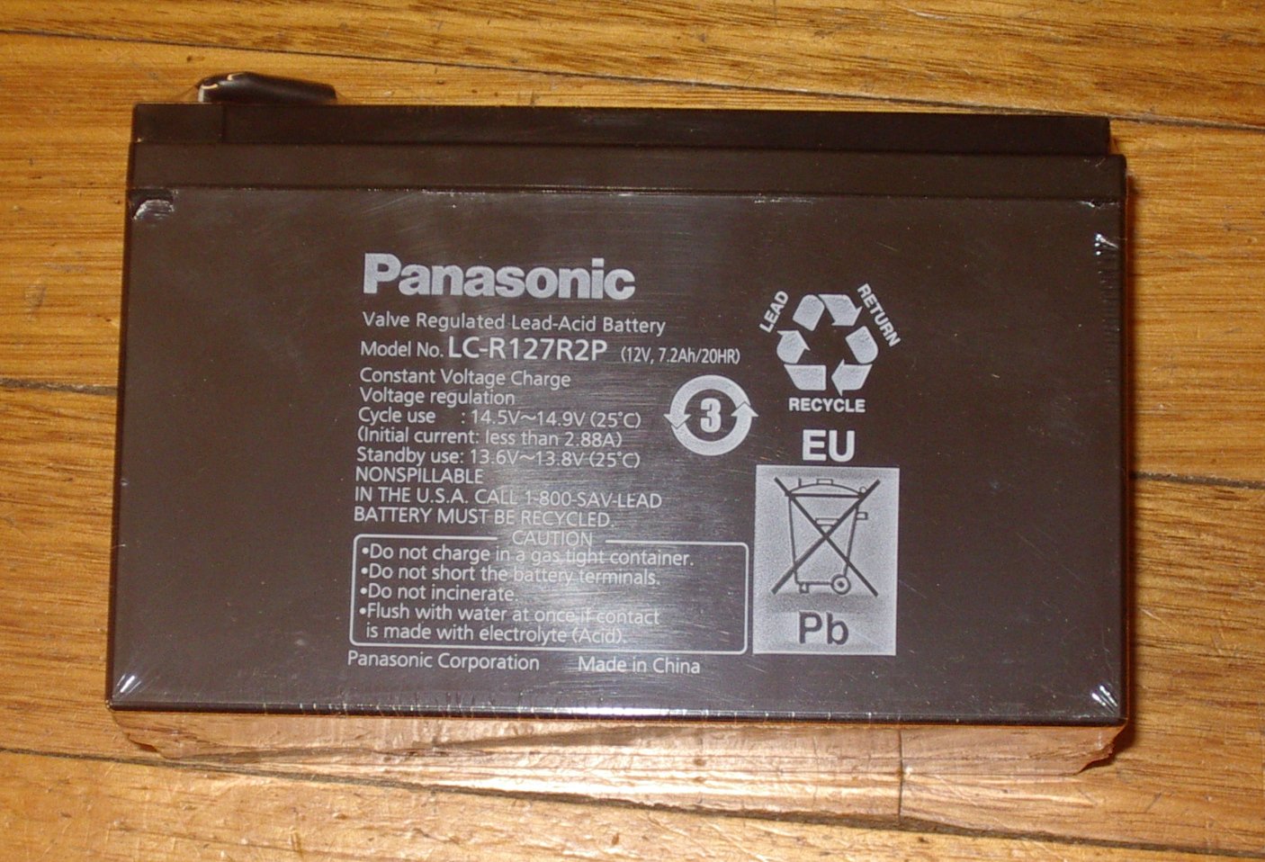 Panasonic 12V 7.2AH Sealed Lead - Acid Battery with 4.8mm Spade Terminals - Part # LC - R127R2P