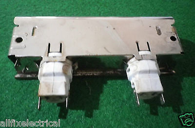 Pre-owned Bosch & Gaggenau EB140110 Rectangular Oven Lampholder - Part # 098438