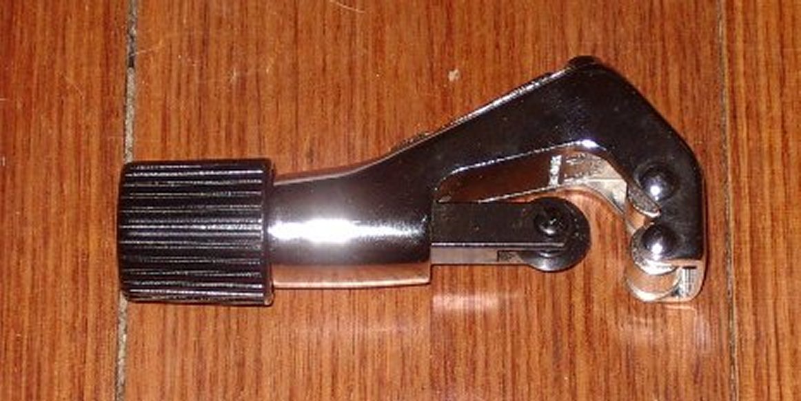 High - Quality Copper Tubing Cutter (1/8 - 1-1/8), Part # TC274