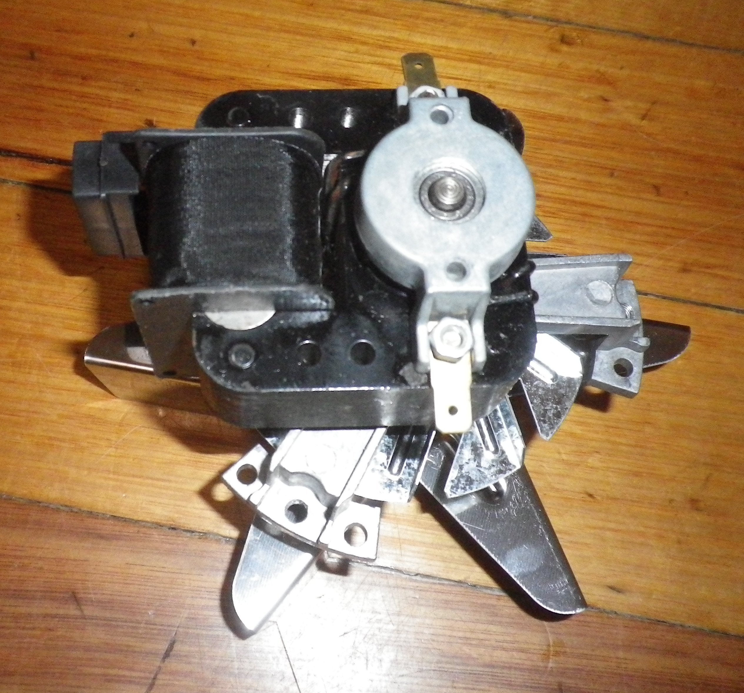 Universal Fan-Forced Oven Replacement Fan Motor with Blade and Extended Shaft - Model Part # 9683F