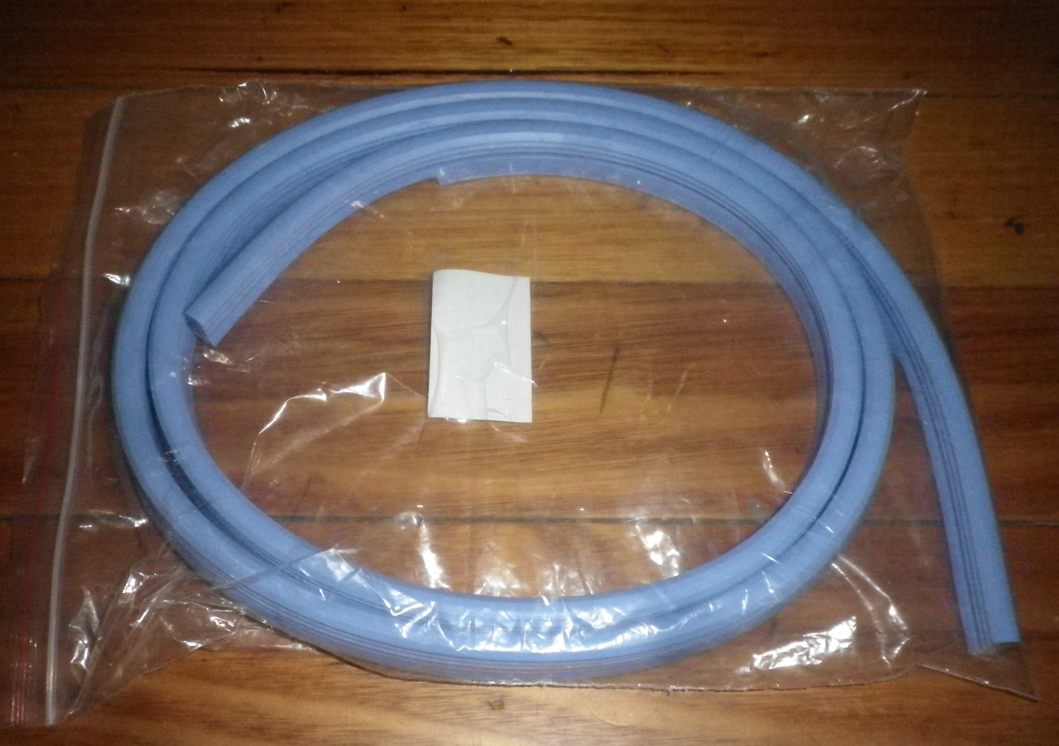 Genuine Fisher & Paykel DW60 Series Haier Dishwasher Door Seal - Part H0120300248B