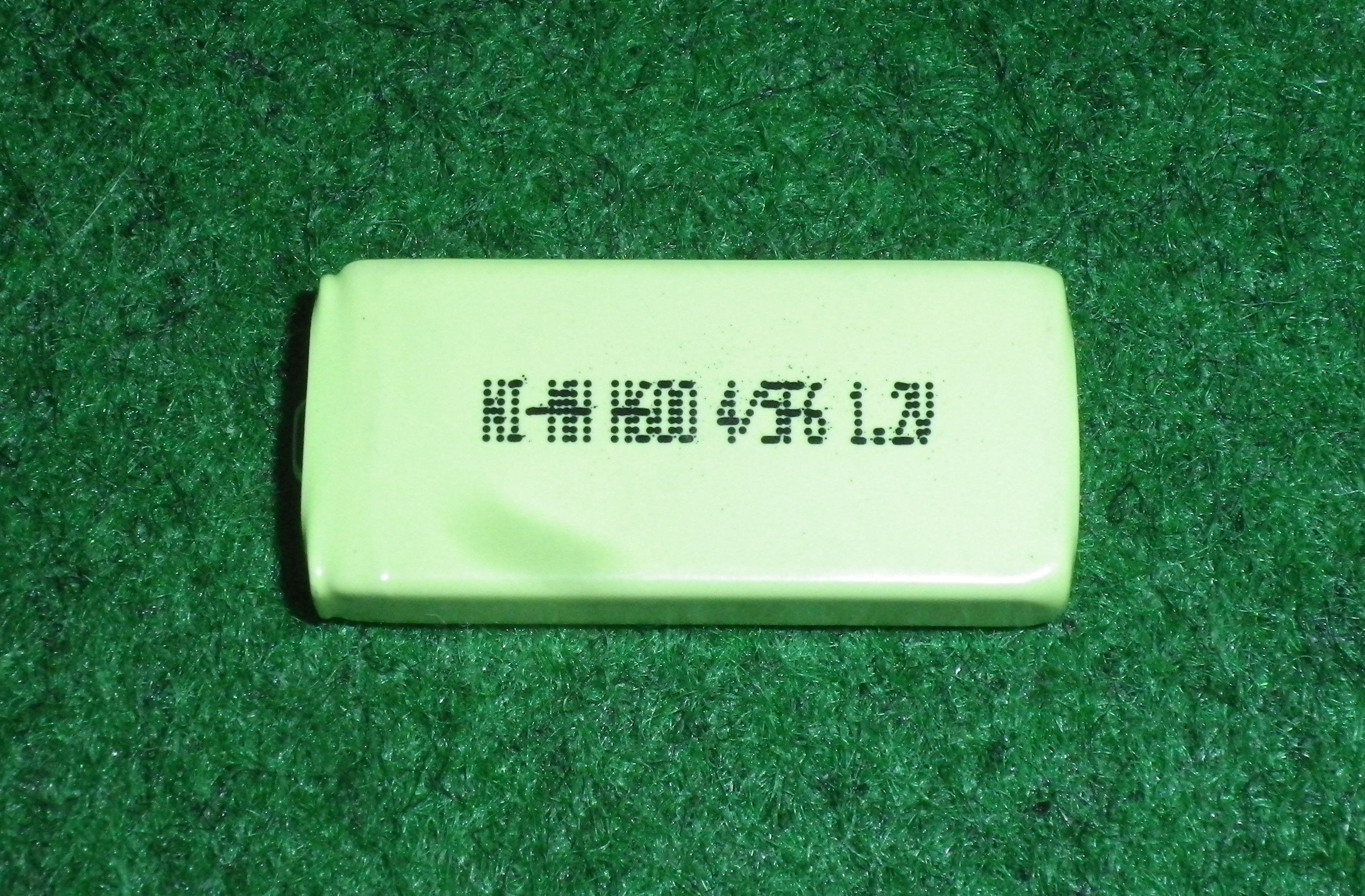 Prismatic 1.2V 600mAh NiMH Rechargeable Battery - Part # RB601