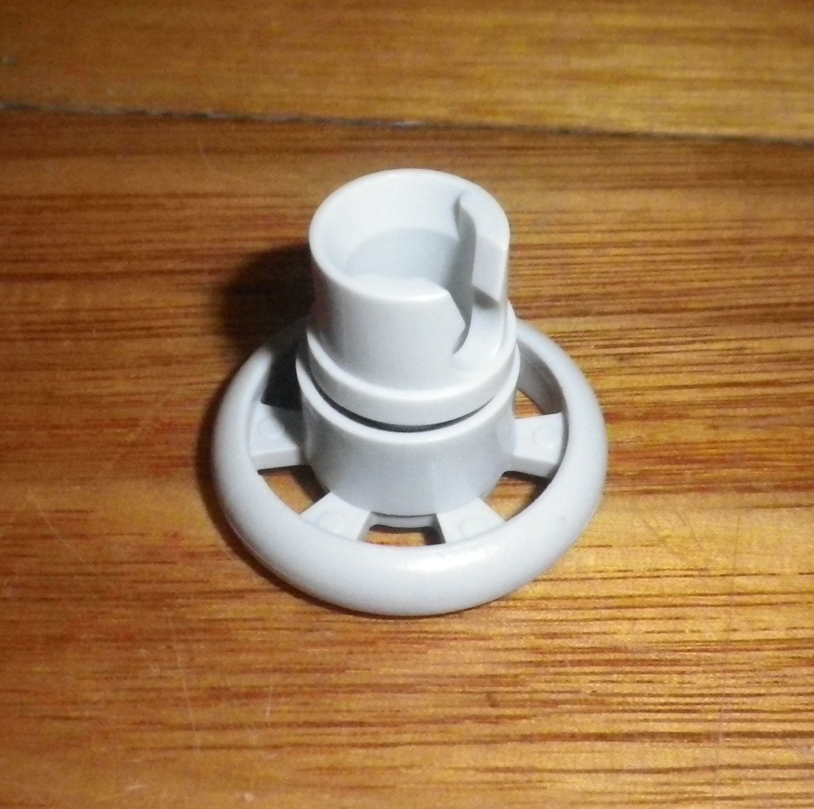 AEG Early Favorit Brand Dishwasher Upper Basket Replacement Wheel - Part Number 4071363156