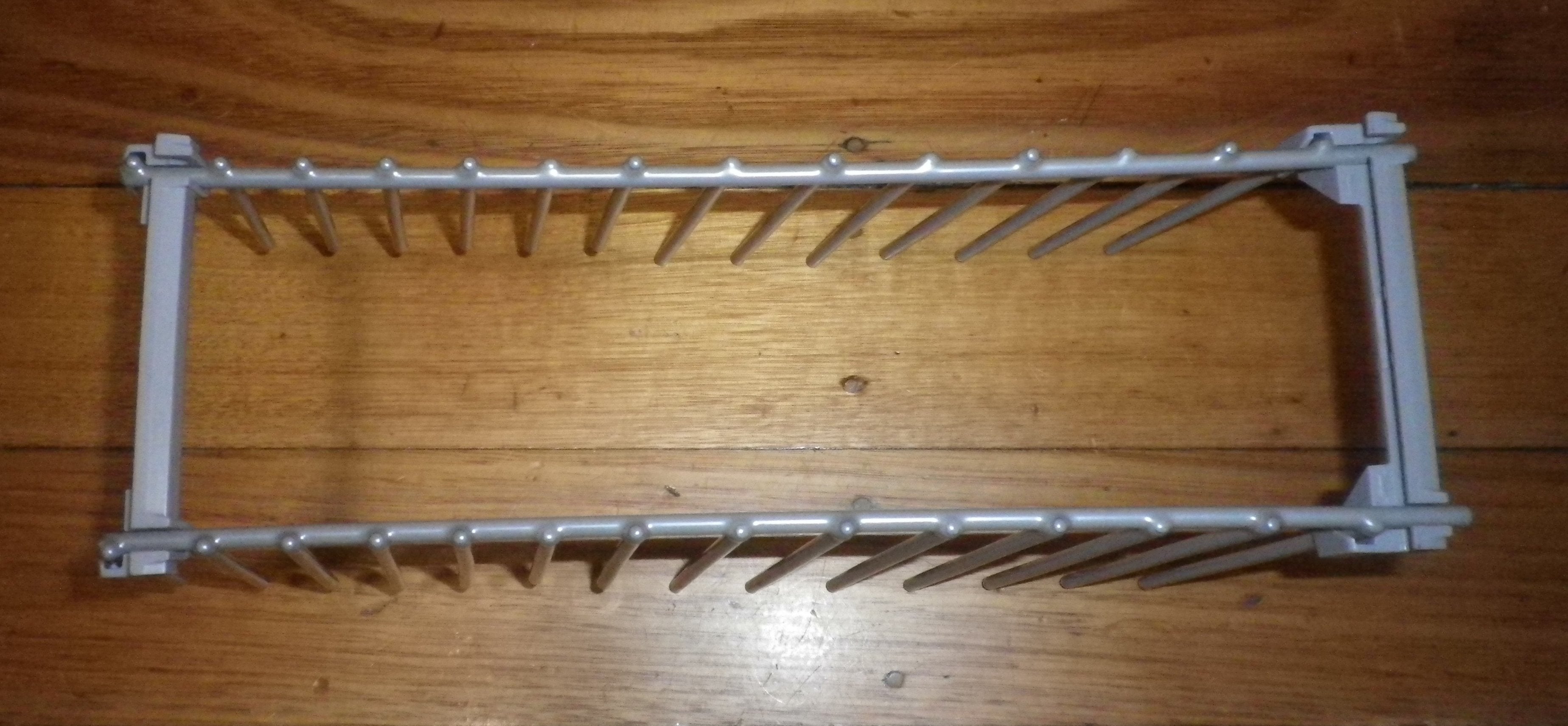 Fisher & Paykel Phase 7 DishDrawer Dishwasher Tray Tines and Clips (Part # FP512818)