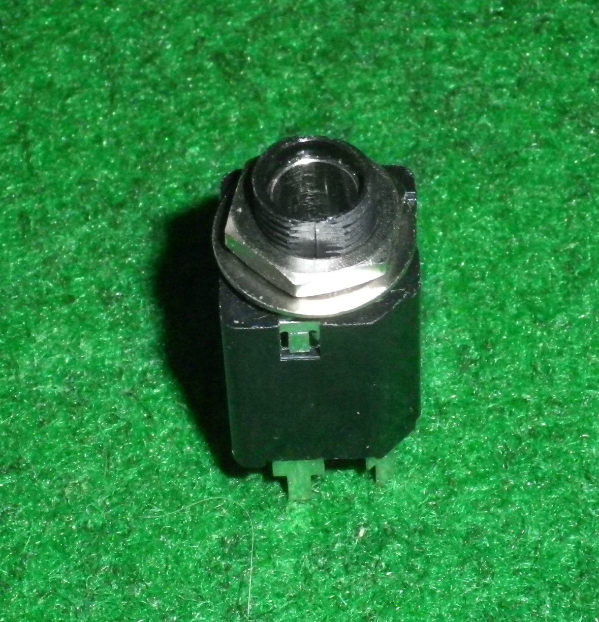 Switchcraft 6.3mm Insulated Stereo NC Switched Phone Socket for PCB Mount - N114BPCX