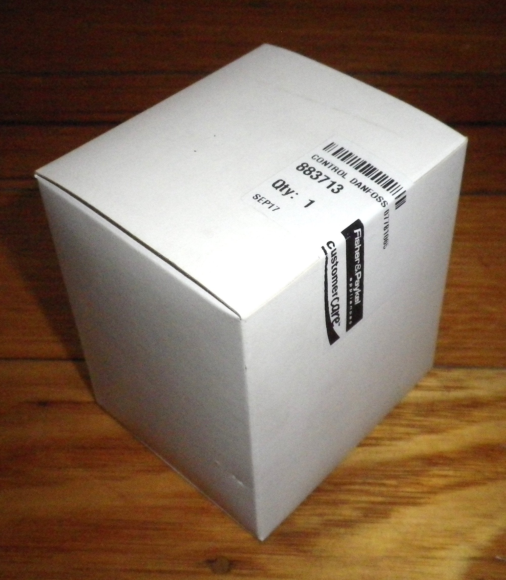 Fisher & Paykel Cyclic Defrost Fridge Thermostat - Part # FP883713 for C373, C450 Models