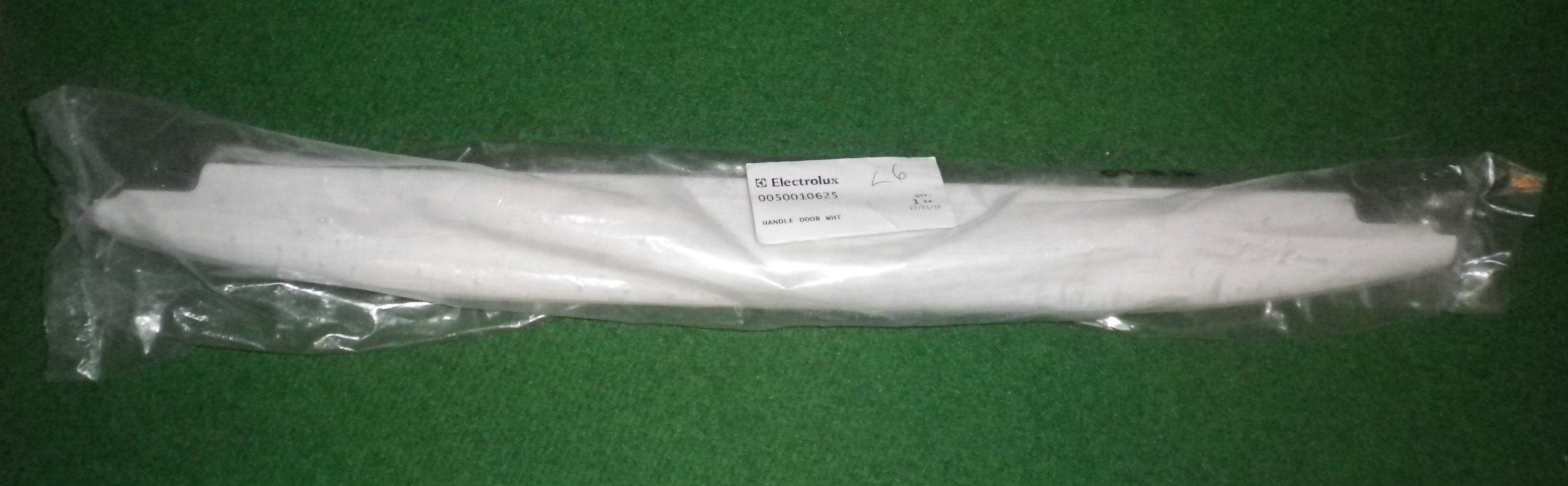 Westinghouse White Plastic Oven Handle - Genuine Part No. 0050010625